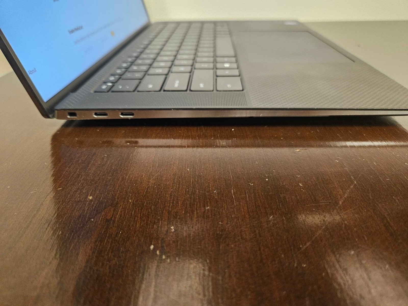 Dell Precision 5560 Workstation i7-11850H 32GB 512G T1200 FHD+ IR FP Backlit TB3