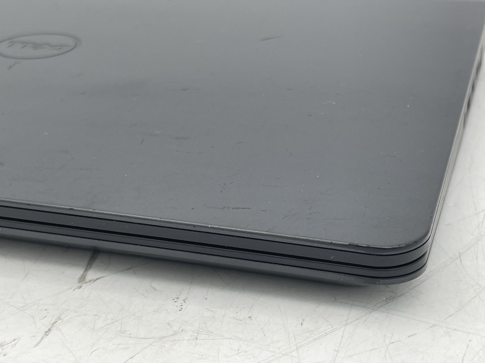 Dell Latitude 3450 14″ Laptop w/ i3-5005U 2.00GHz CPU 4GB DDR3L RAM No HDD