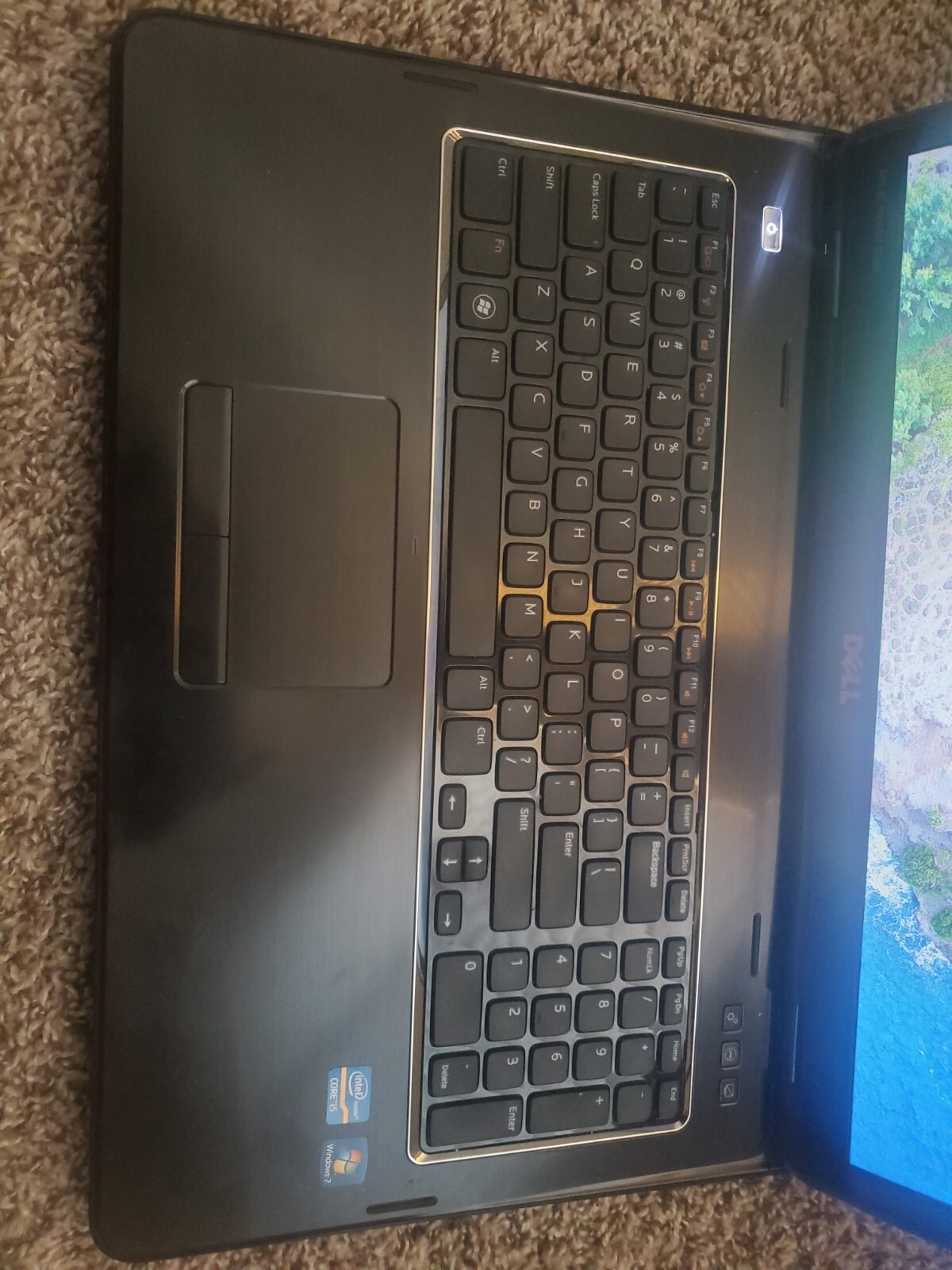 DELL INSPIRON core i5 @2.40 GHz 6GB
