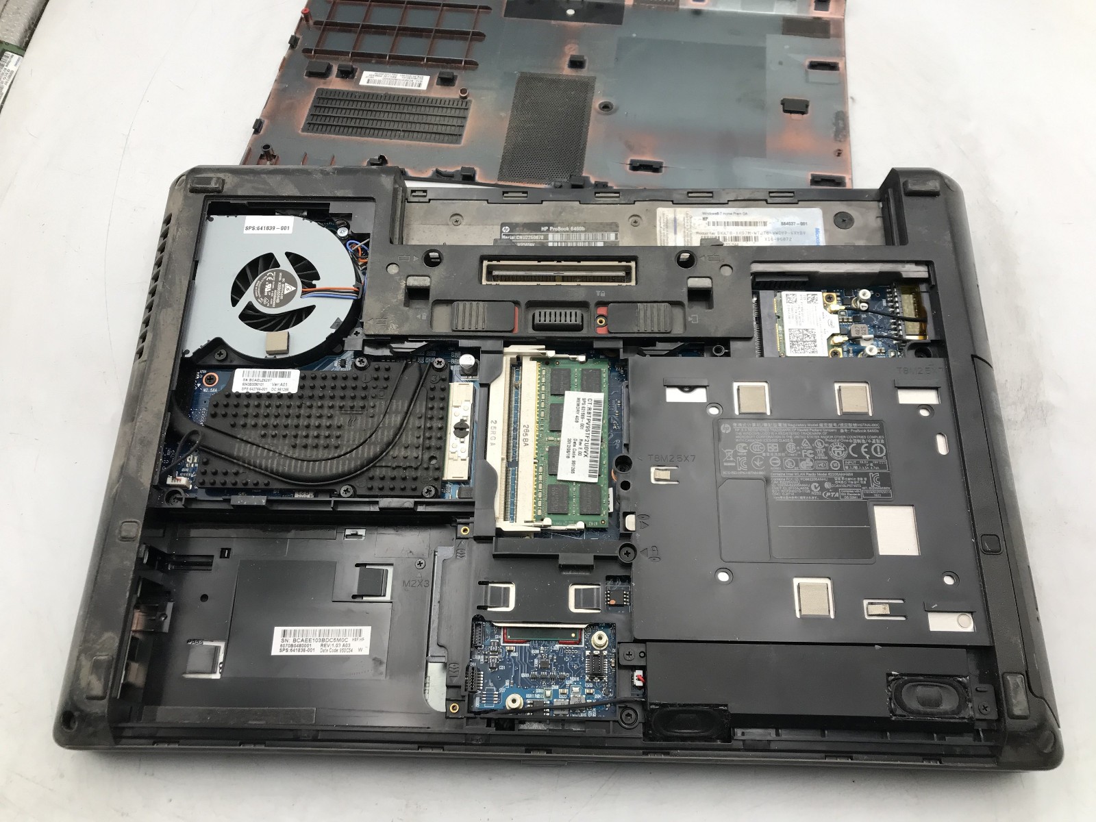 HP PROBOOK 6460B – BOOTS TO BIOS – INTEL I5 2520M – 4GB RAM – RREAD DESCRIP – BB