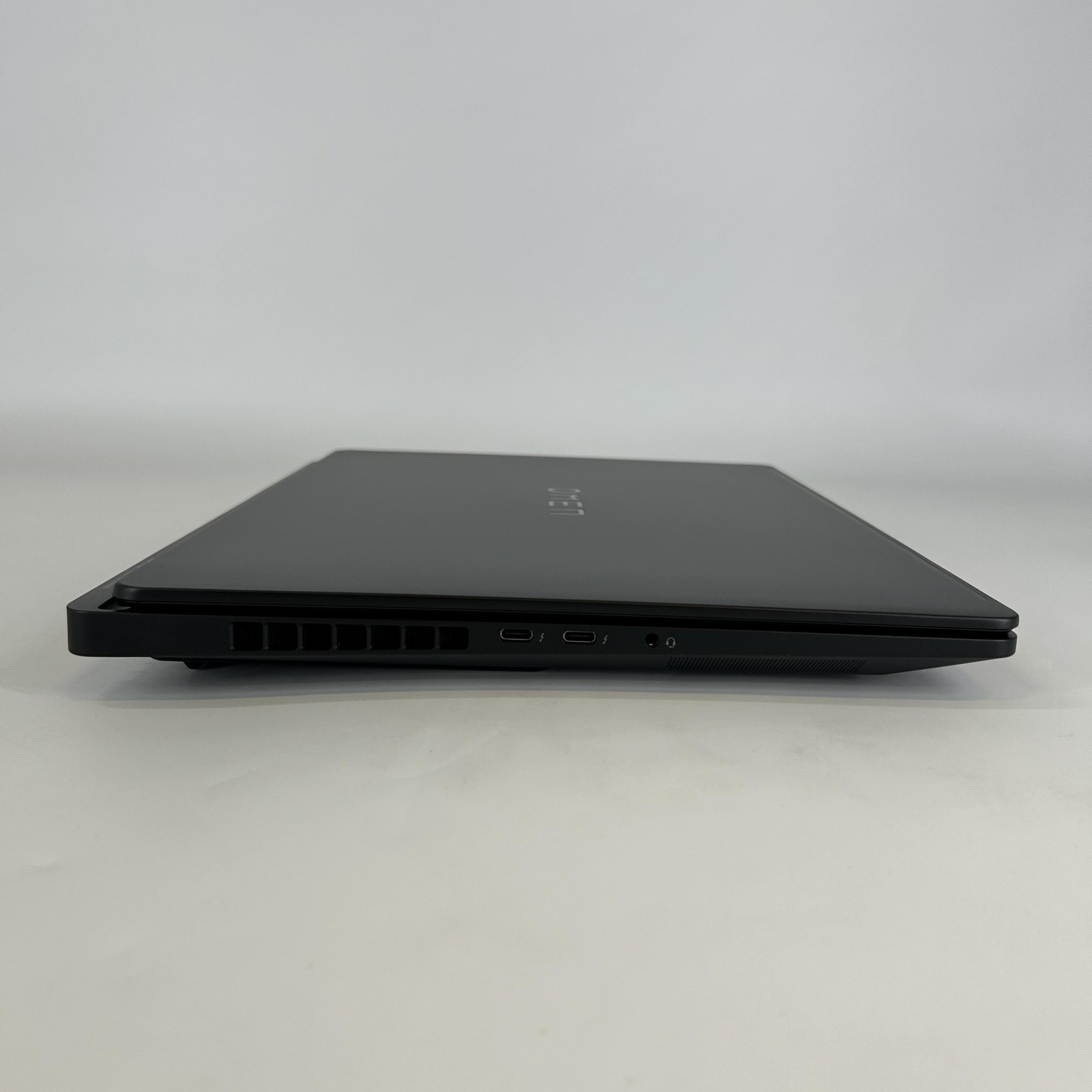 HP Omen Max 16 Black 240Hz QHD+ 2.7 GHz Ultra 9 275HX 32GB 2TB SSD RTX 5080