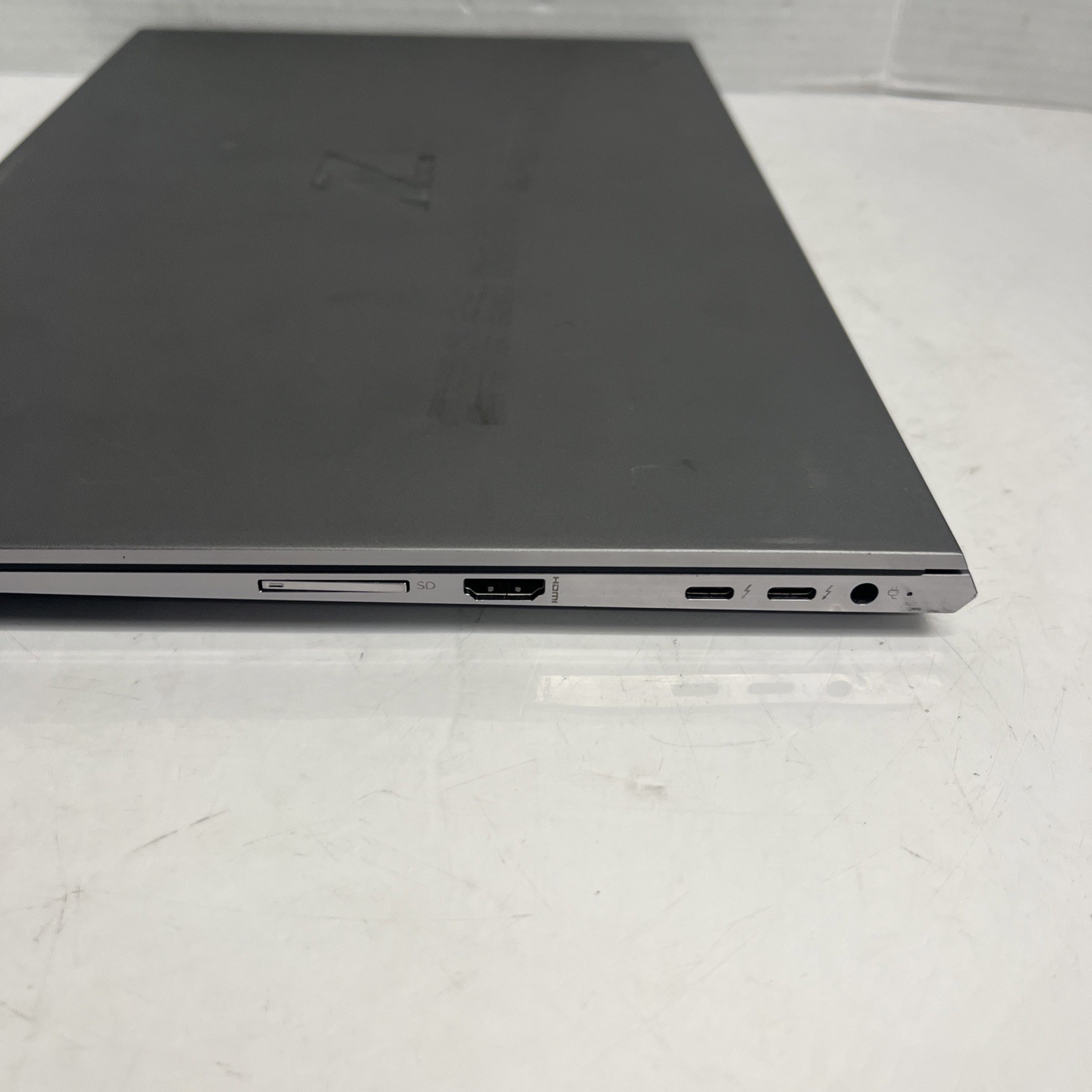 HP ZBOOK STUDIO G7 i9 2.4Ghz 32GB Ram NO SSD/OS PARTS – No Powers
