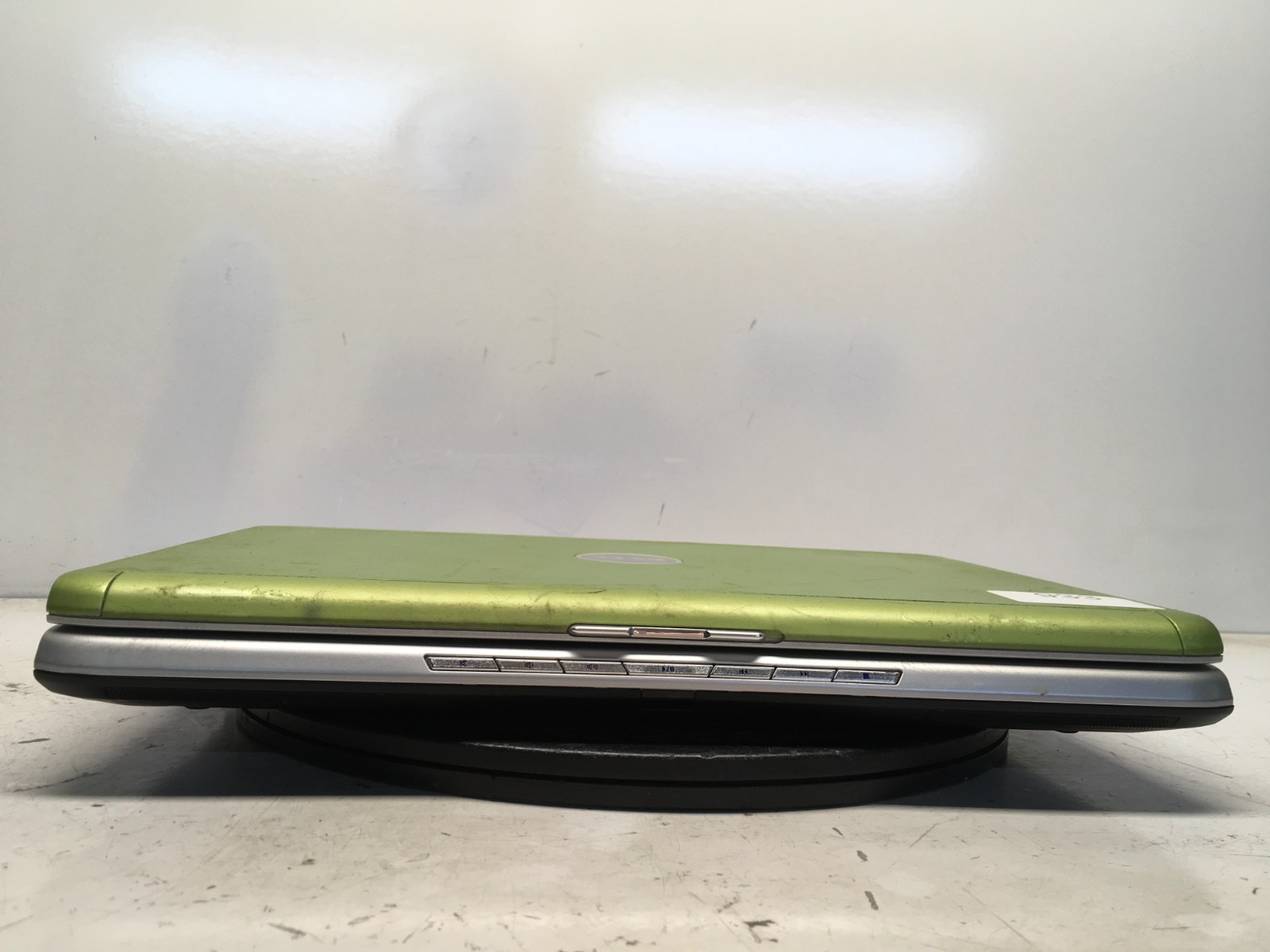 Dell Inspiron 1520 Intel Core 2 Duo 06FD 1.66GHz 3 GB NO HDD