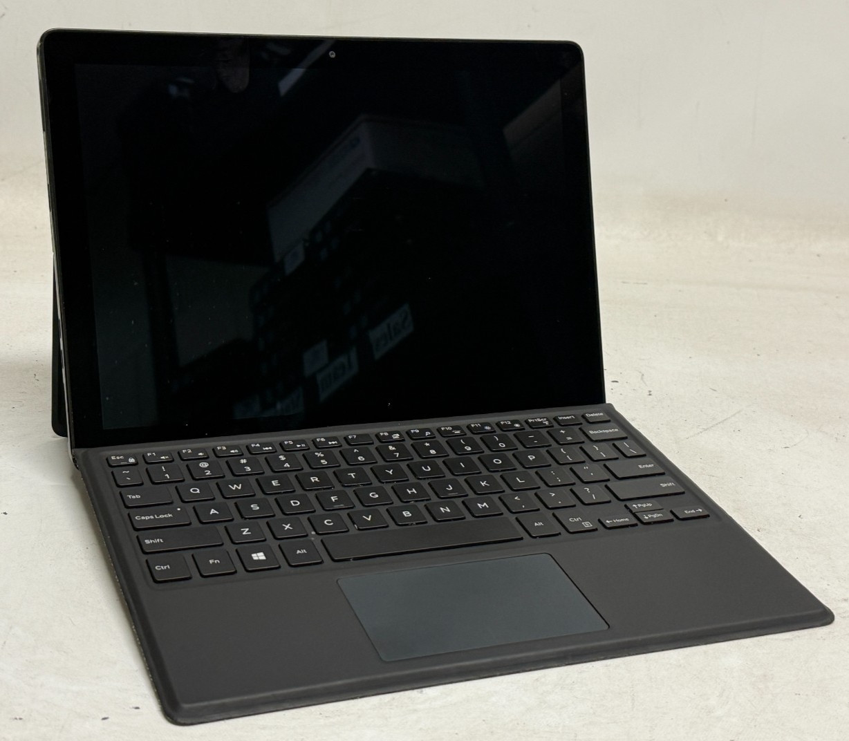 Dell Latitude 5285 (i3/i5 7th – 4GB/8GB RAM – 256GB SSD – Win11Home) – Lot of 6