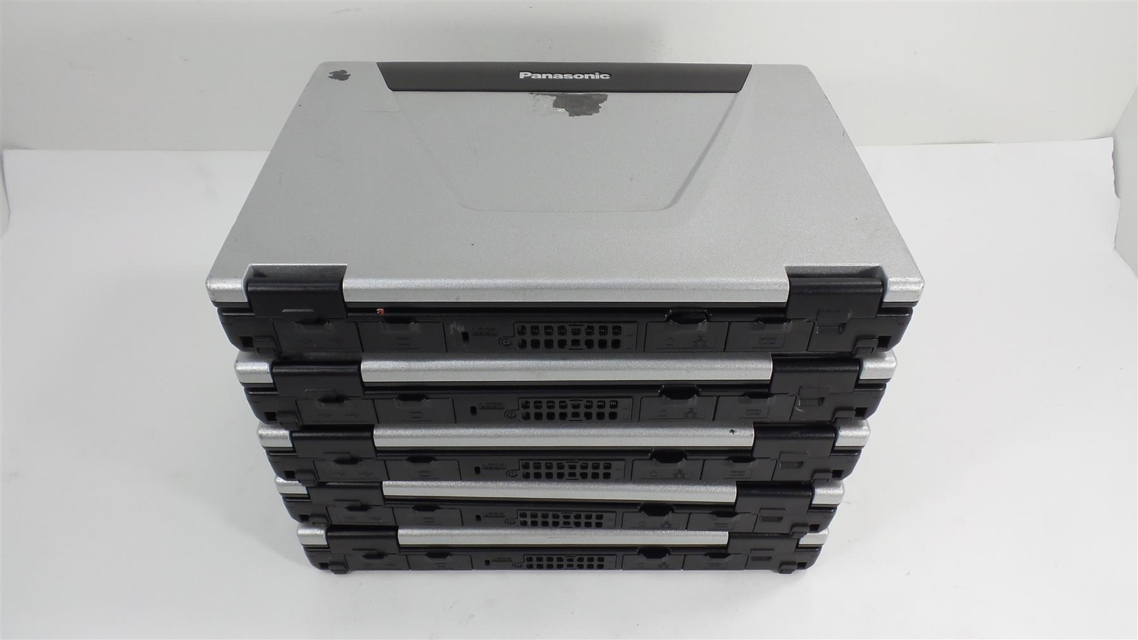 Lot 5 MK3 Panasonic Toughbook CF-52 Core i3 M 330 2.13GHz 2GB RAM – No HDD