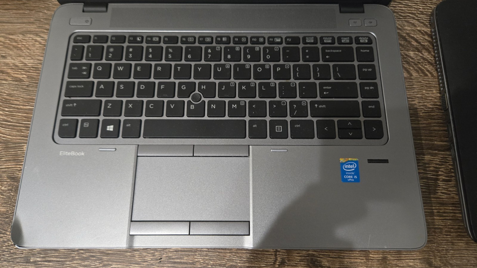 LOT x8 | HP Elitebook 840 G2 14″ Laptop | i5-5300U | 16GB RAM | 256GB SSD | W10P