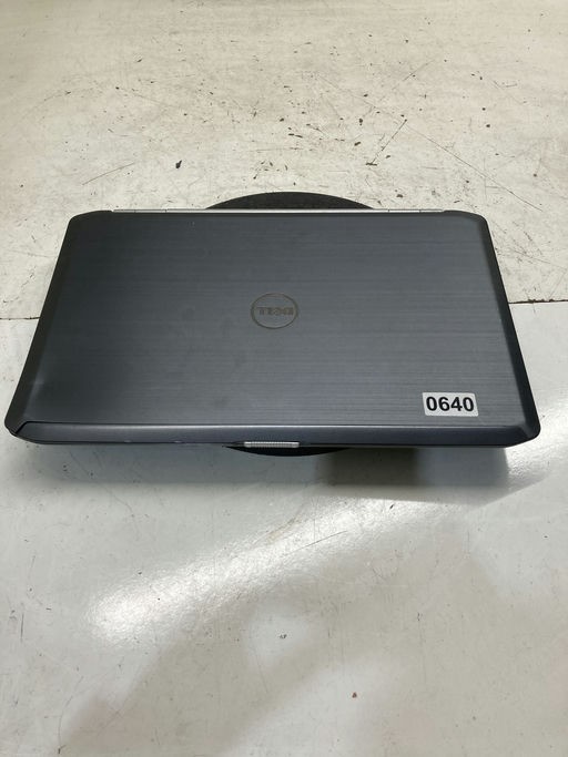 Dell Latitude E5520 Intel Core i5-2520 2.50GHz 4GB NO HDD No Batt