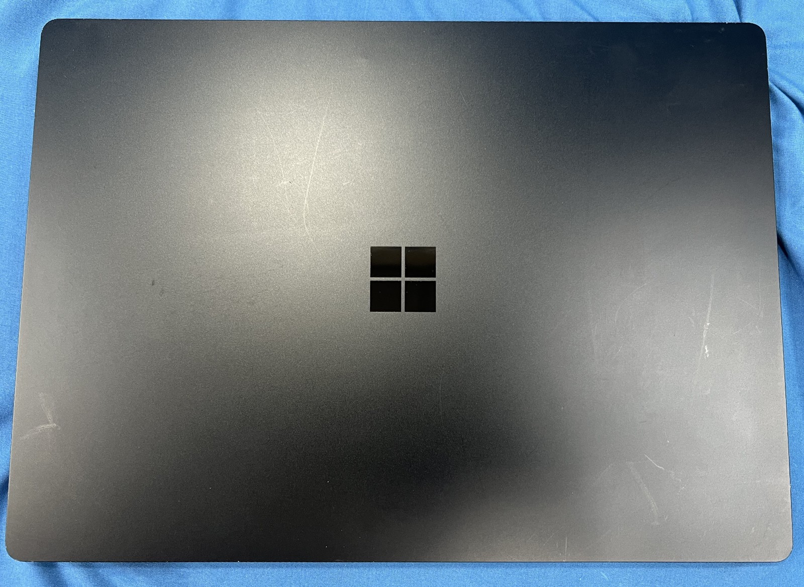 Microsoft Surface Laptop 4 – i7-1185G7, 16GB RAM, 512GB NVMe – Win11