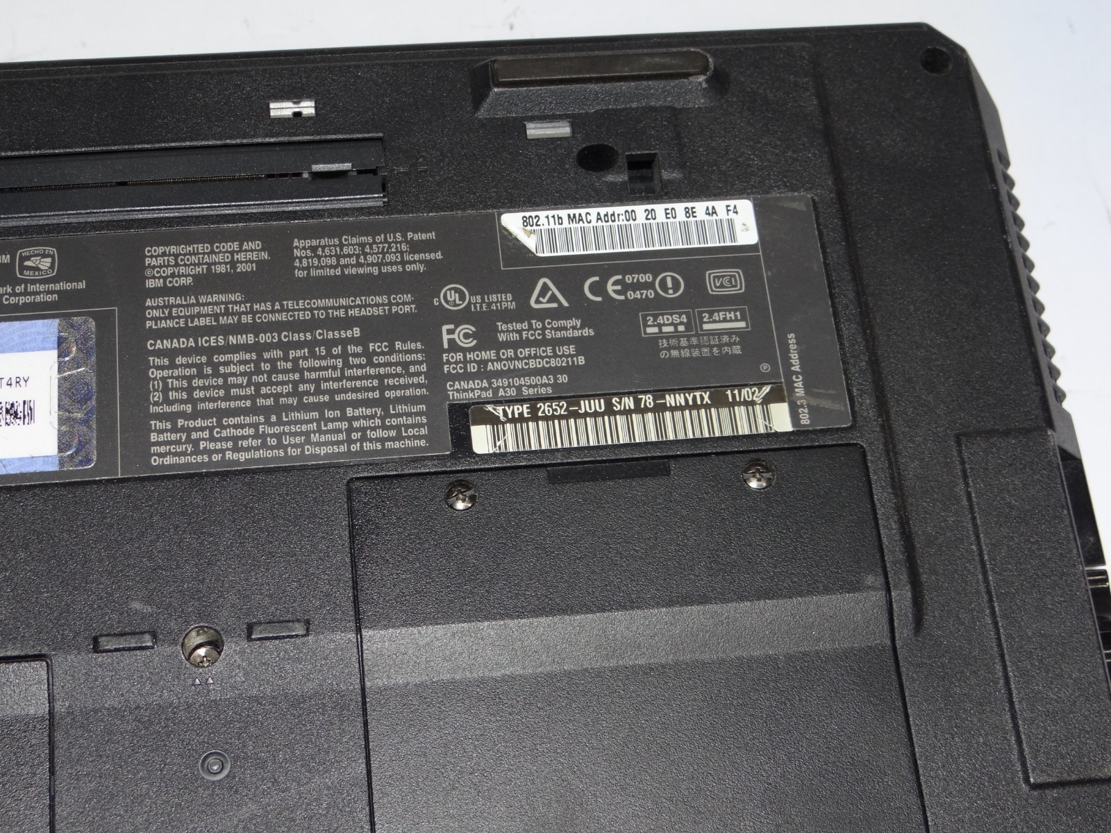Vintage IBM ThinkPad A31 Type 2652 Laptop Boots to BIOS