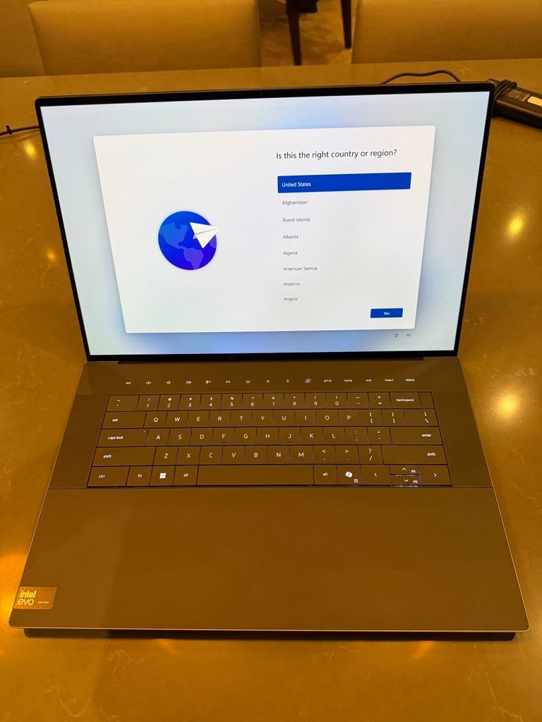Dell XPS 16 9640 16.3″ 4K OLED Touch 64GB 4TB SSD, RTX 4070 Prem Supp 12-24-2027
