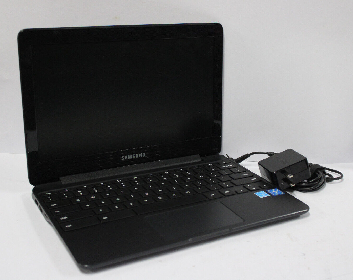AS IS Samsung Chromebook 3 XE500C13-K04US 16GB 1.6 GHz 4GB Bad Battery AO4045477