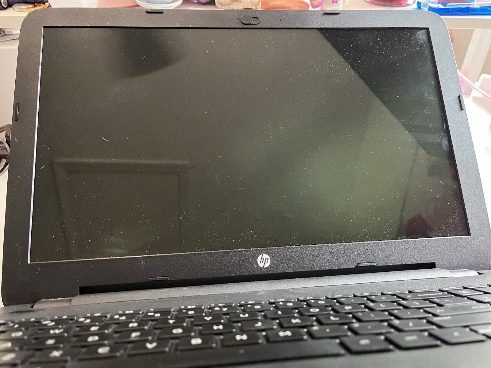 HP Notebook 15-ba009dx 15.6″ (500GB,AMD A6 Quad-Core, 2.00GHz, 4GB) Laptop-Black