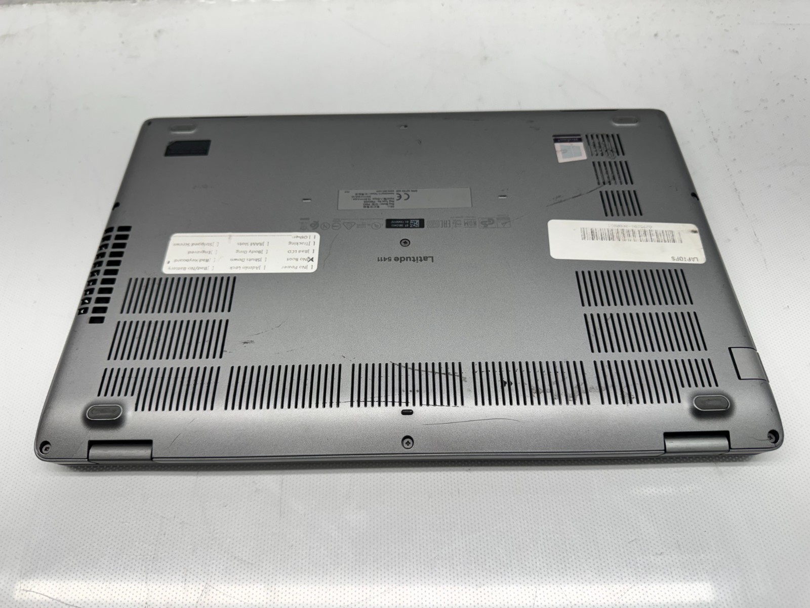 Dell Latitude 5411 14″ i7-10850H@2.7GHz 16G RAM 256G SSD No Camera series**READ*