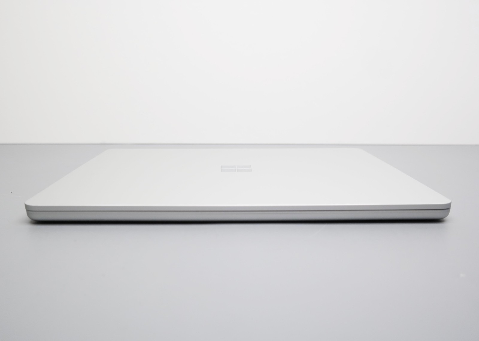 Microsoft Surface Laptop 13″ 1st Gen Copilot+ PC Snapdragon X Plus 16GB