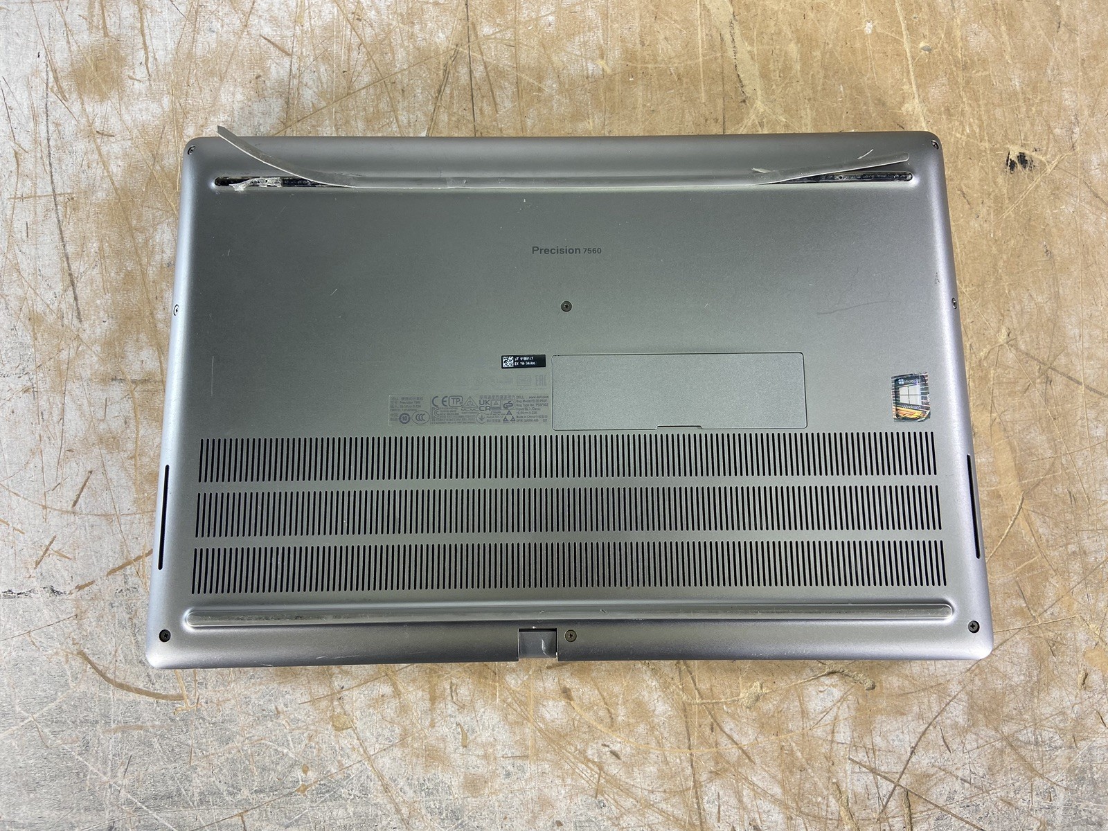 DELL PRECISION 7560 i7-11850H @ 2.50GHz, 4GB RAM, NO HDD/OS