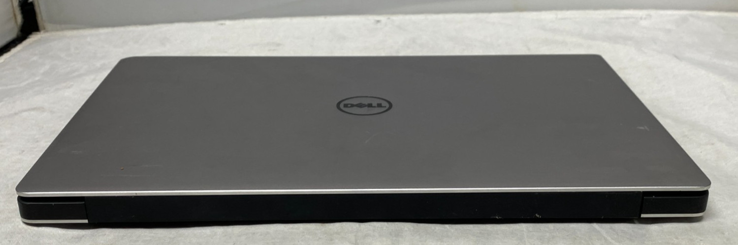 Dell XPS 13 9350 13.3″ Intel i3-6100U 4GB RAM
