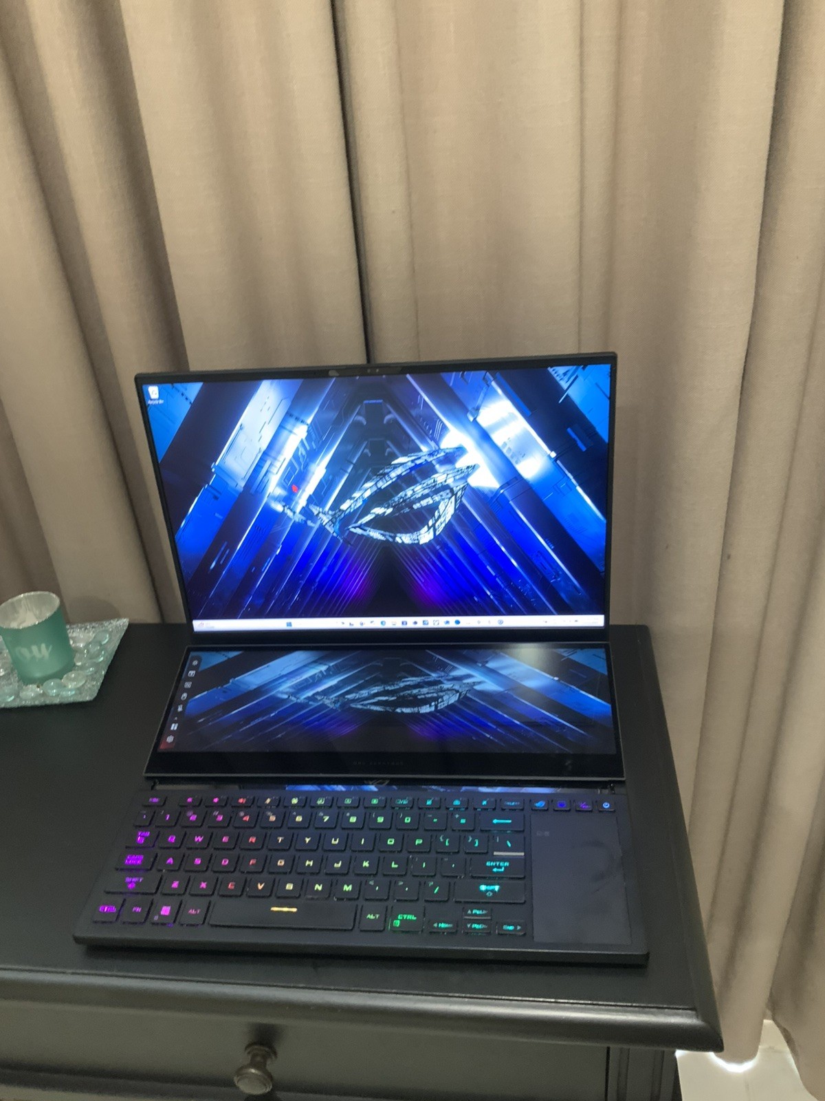 ASUS ROG Zephyrus duo 16″ QHD 240Hz Gaming Laptop Ryzen 9 32GB 1TB SSD RTX 4080