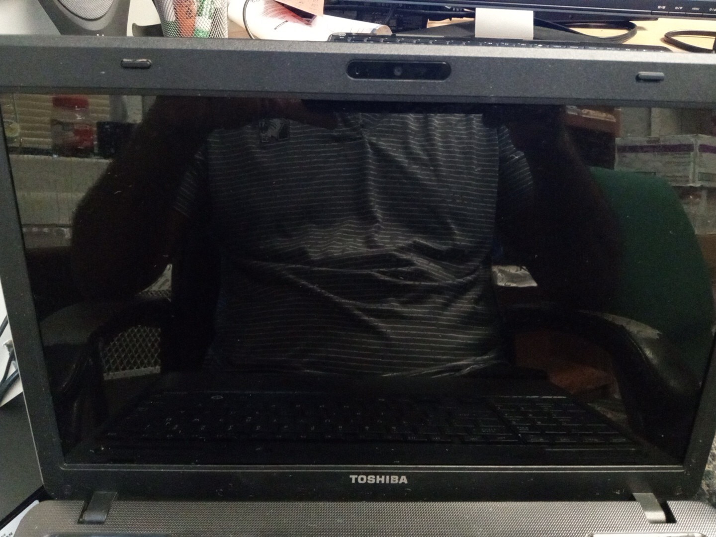 TOSHIBA Satellite 15.6″ C655D-S5511 C655D-S5515 parts only as is