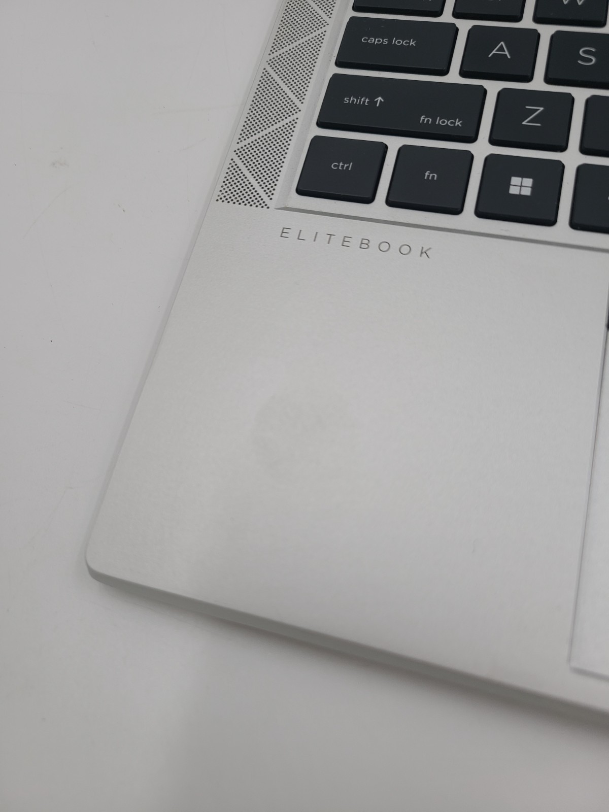 HP EliteBook 840 G8 i7-1165G7 2.80GHz 16GB Ram 512GB SSD Win 11 PRO