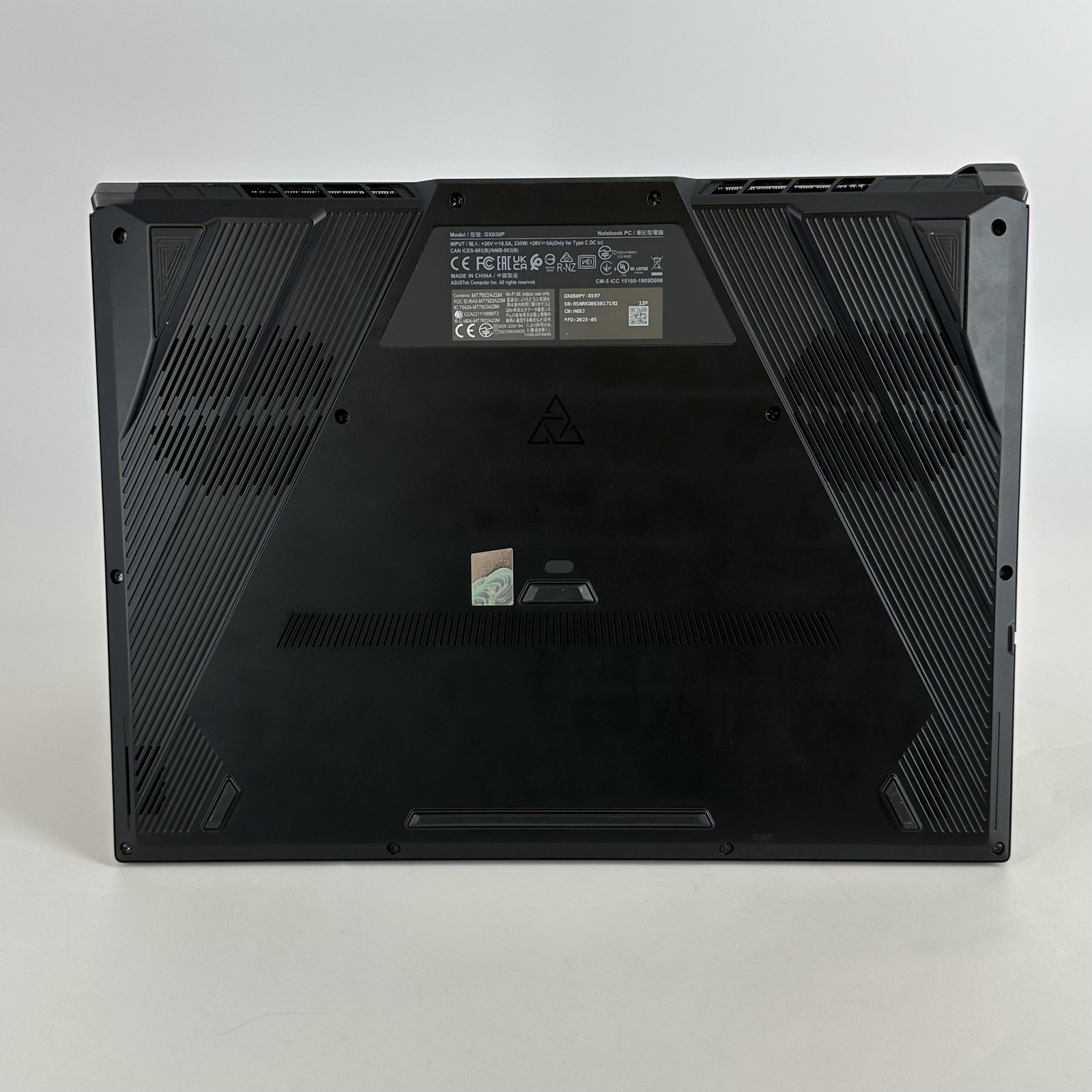 Asus ROG Zephyrus Duo 16 GX650 240Hz QHD+ TOUCH Ryzen 9 7945HX 64GB 2TB RTX 4090