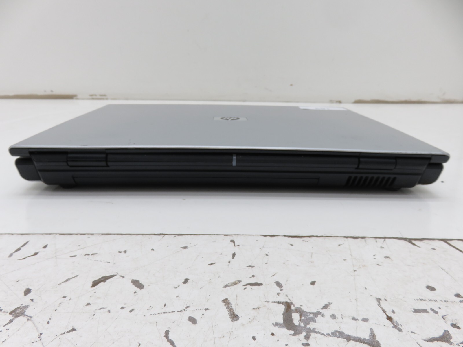 HP Pavilion dv4000 DV4165CL Laptop Intel Pentium M 1GB Ram No HDD,Bad Battery