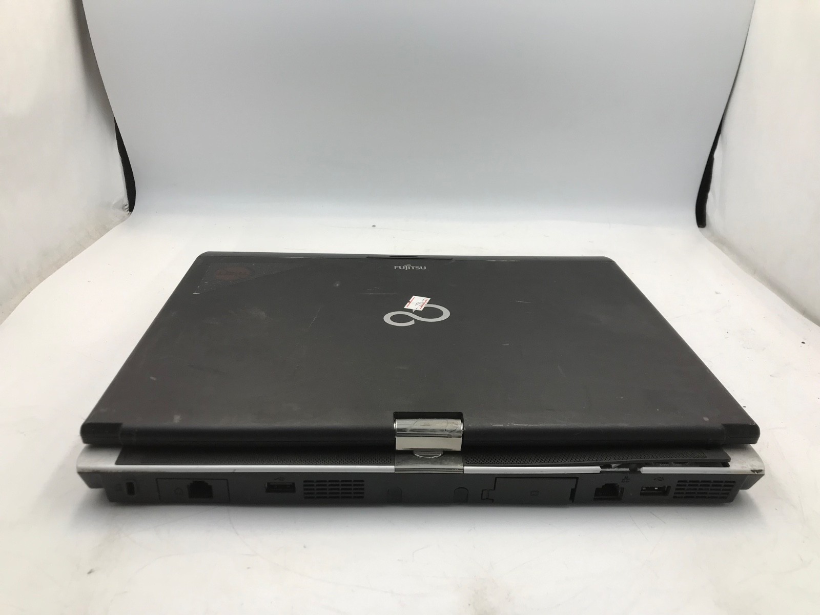 Fujitsu LifeBook T900 Intel Core i5-520M 13.3″ Tablet 4Gb RAM-BOOTS TO BIOS -MZ