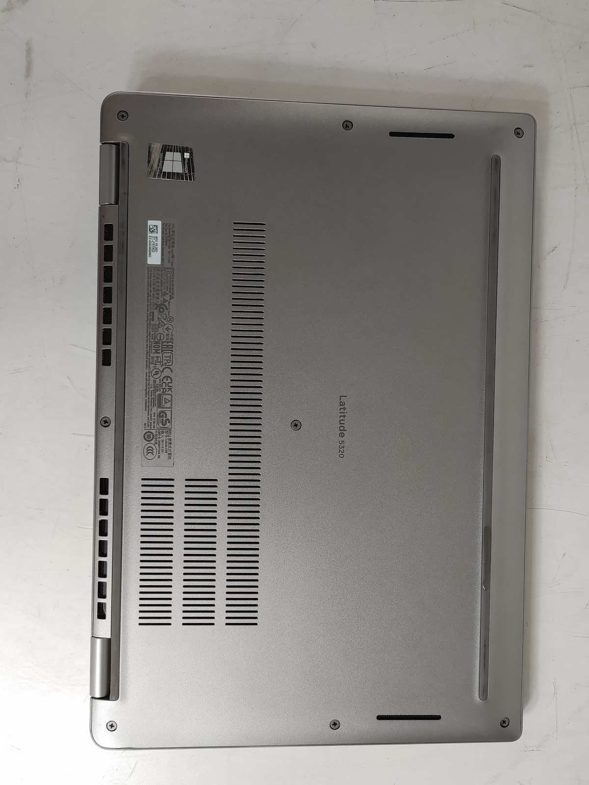 Dell Latitude 5320 Core i7-1185G7 3.00 GHz 16 GB DDR4 No HDD