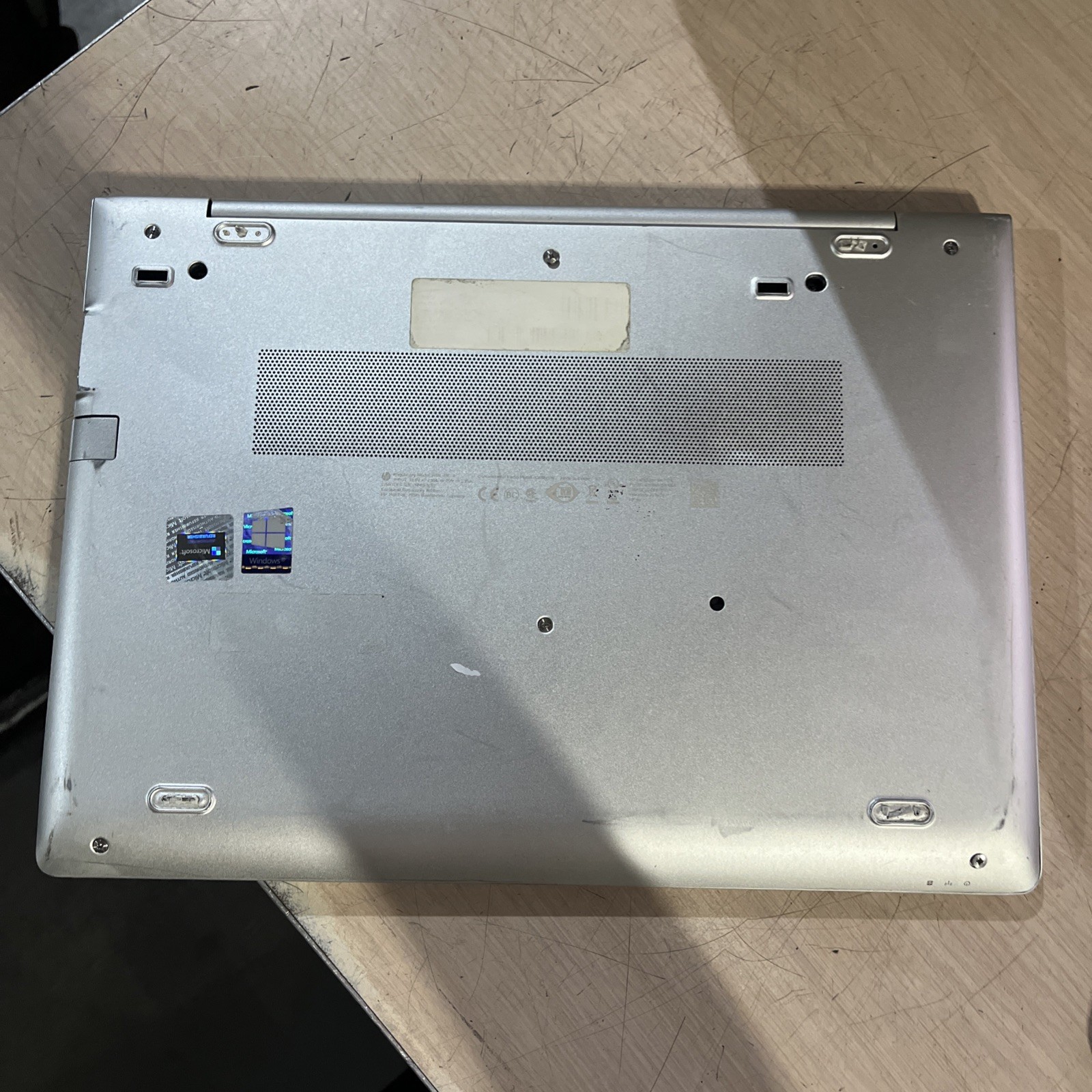 HP ELITEBOOK 840 G5 INTEL CORE I5 8TH GEN 8GB RAM NO HD