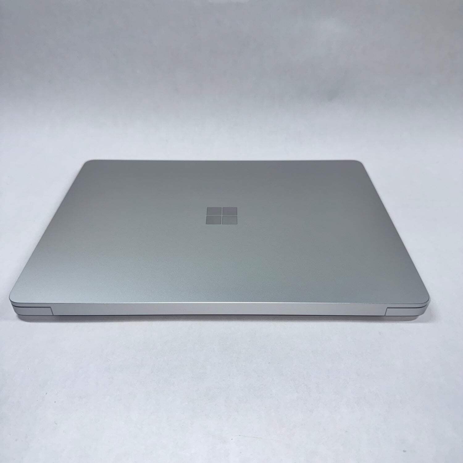 Microsoft Surface Laptop 7 2107 13.8″ Core Ultra 7 2.2GHz 32GB RAM 512GB SSD