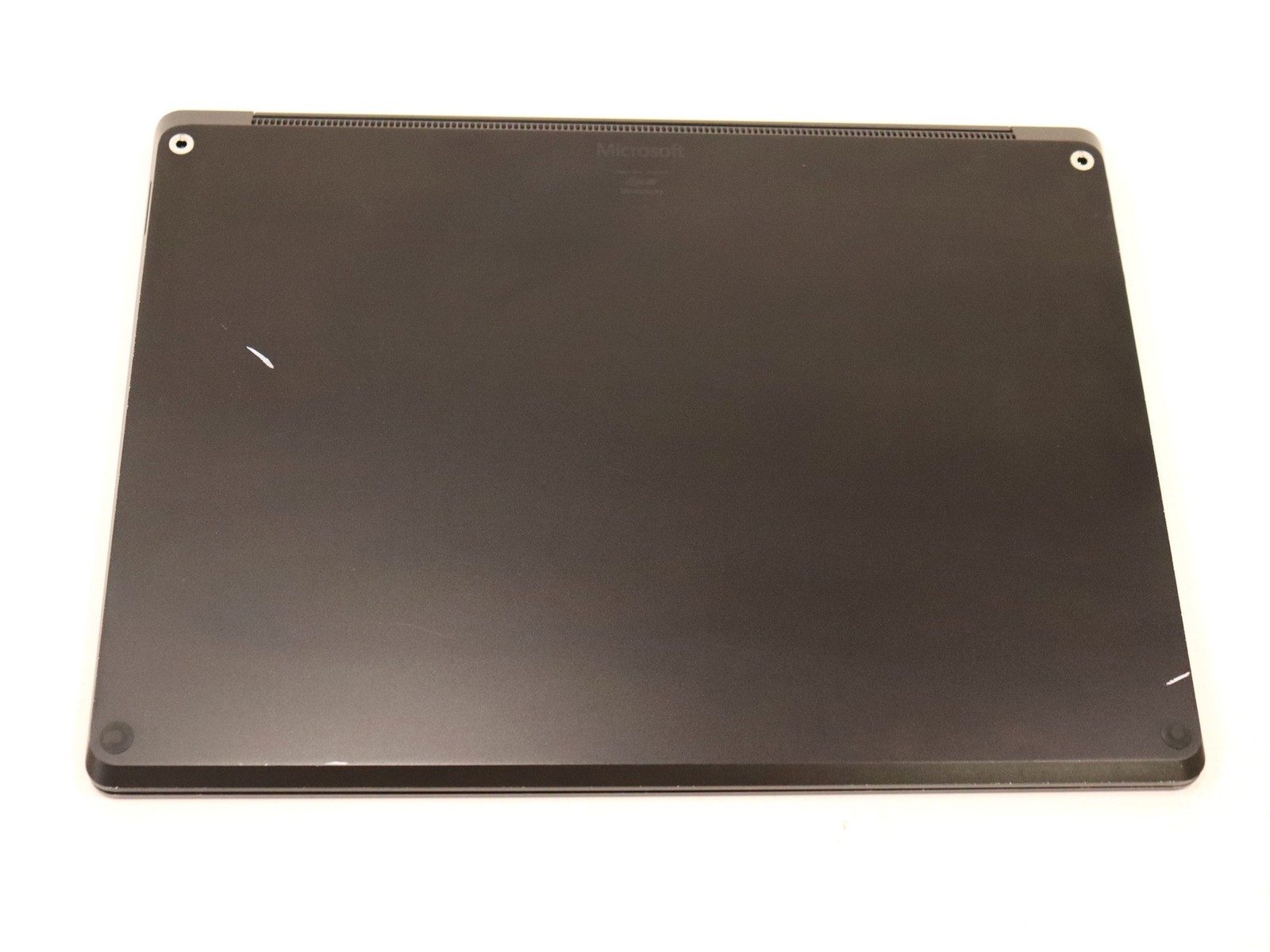 Microsoft Surface Laptop 5 13.3″ Touch 1951 i7-1245U 16GB 256GB NVMe Win 11 Pro