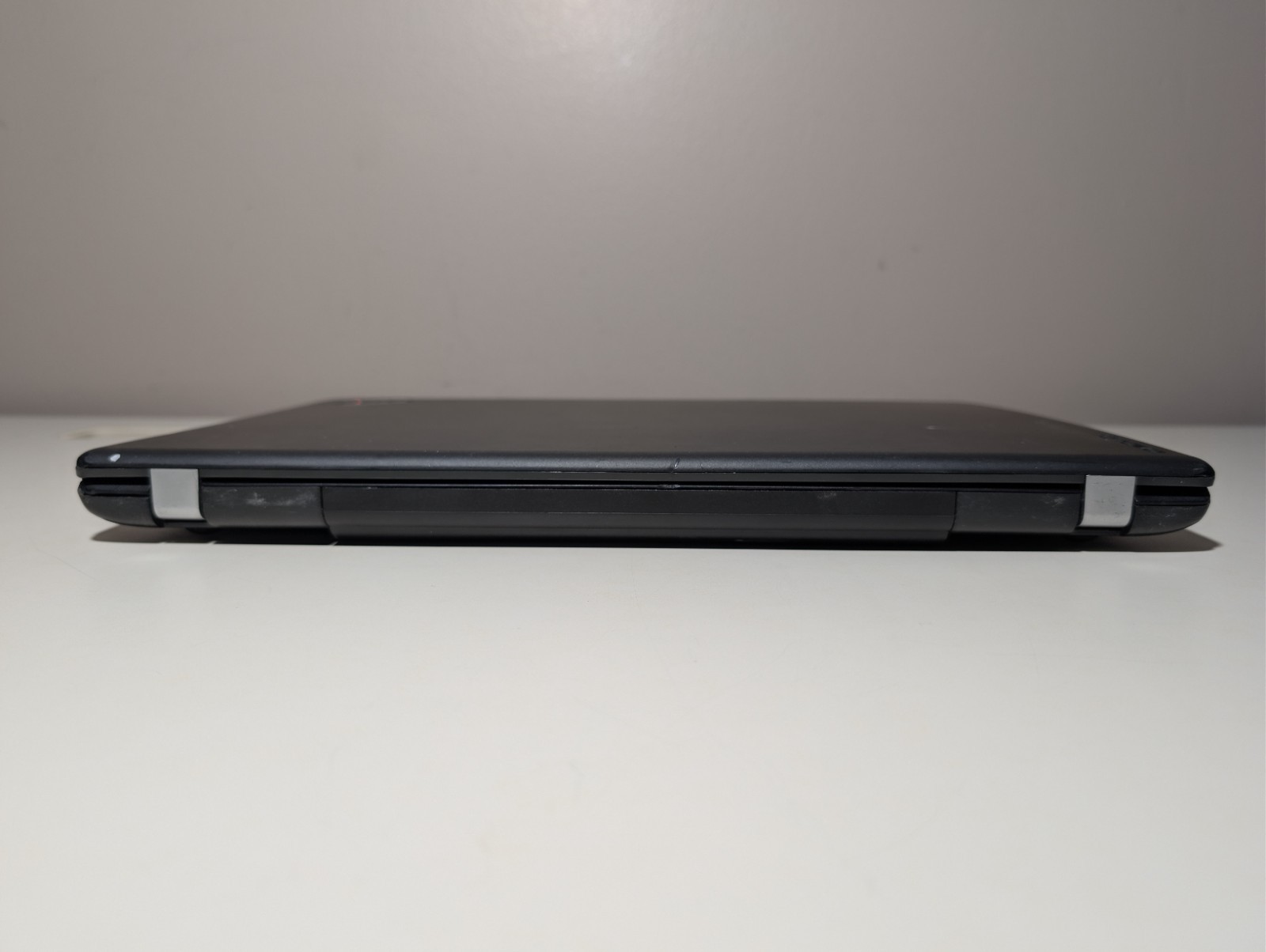 LENOVO THINKPAD E560 | i7-6500U 16GB RAM 256GB SSD | FHD AMD Radeon R7 DVD