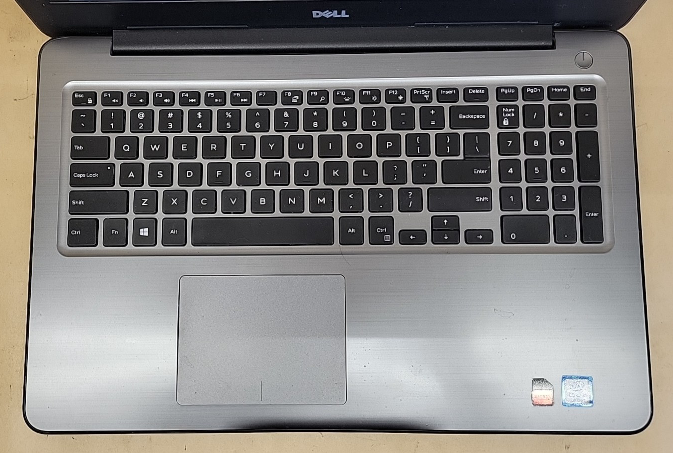 Dell Inspiron 5567, Intel Core i7-7500U @ 2.7GHz, 16GB RAM, 1TB HDD, W10P *READ*