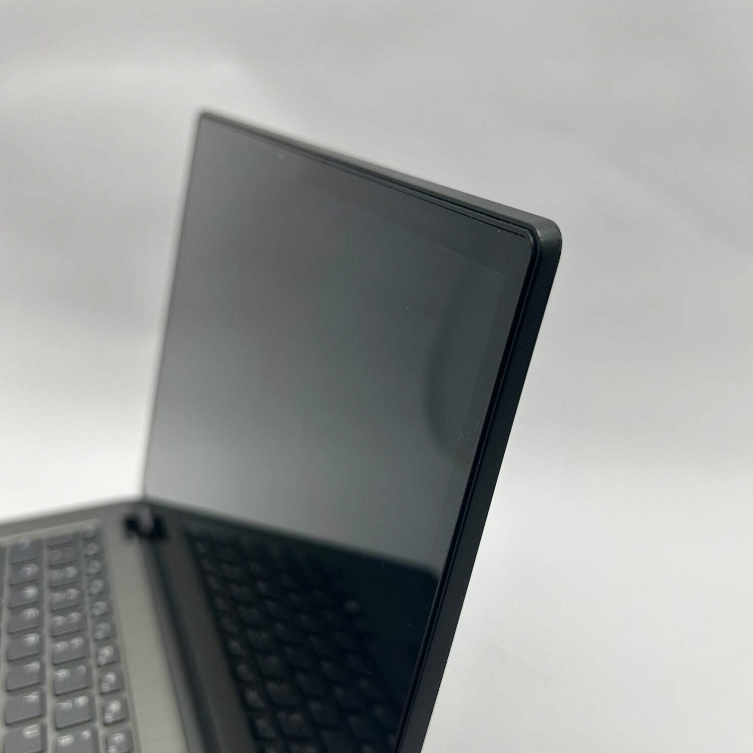 Broken Lenovo Ideapad Flex 6 14″ i3-8130U 2.2GHz 8GB RAM 128GB SSD Bad Battery