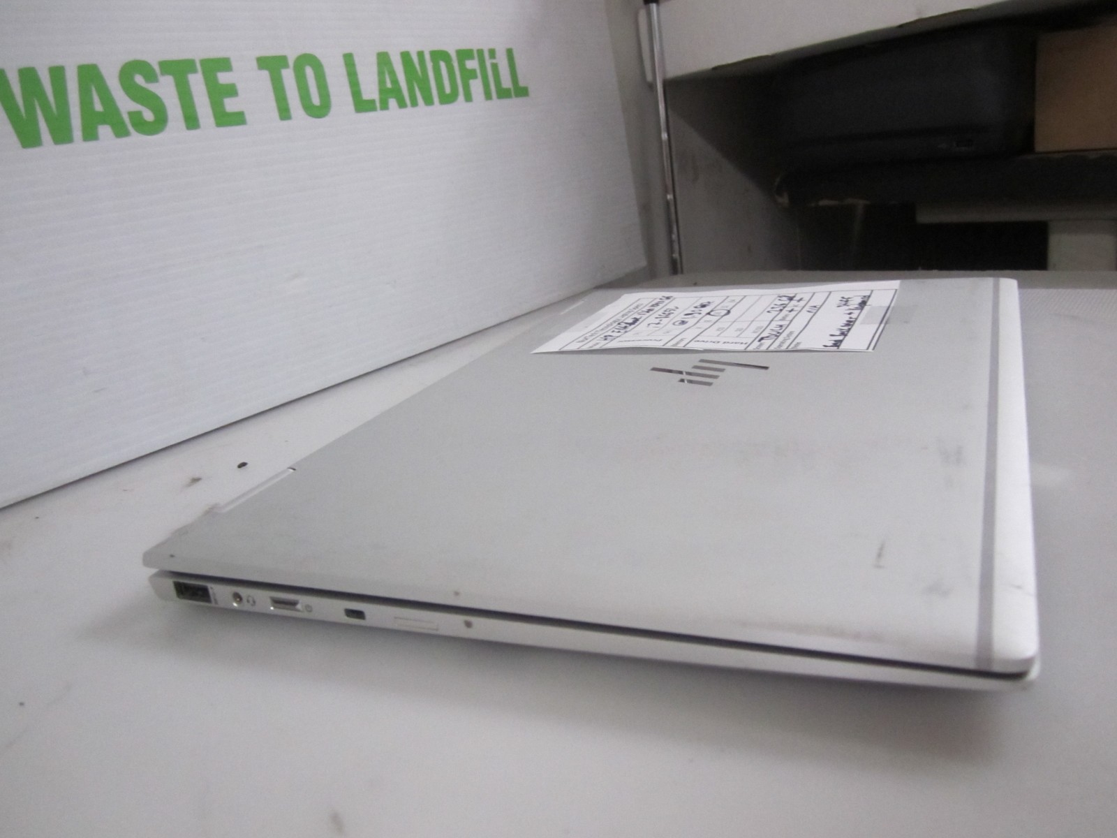 HP EliteBook X360 1040 G6 i7-8665U 1.90GHZ 16GB 256GBM2SSD Laptop NOOS +AC READ