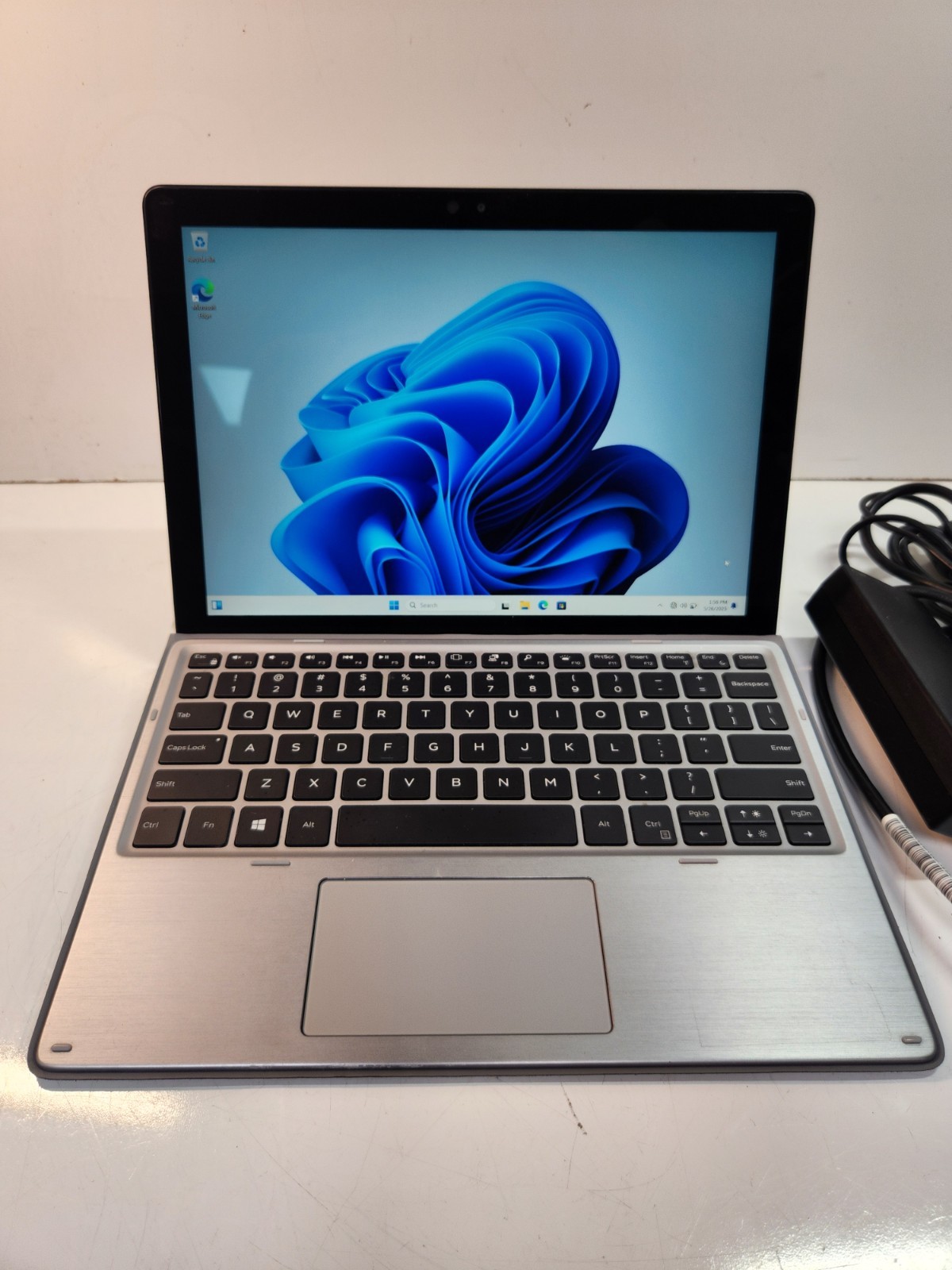 Dell Latitude 7210 2 in 1 Tablet Laptop i7 10610U 1.8GHz 16GB 512GB SSD Touch