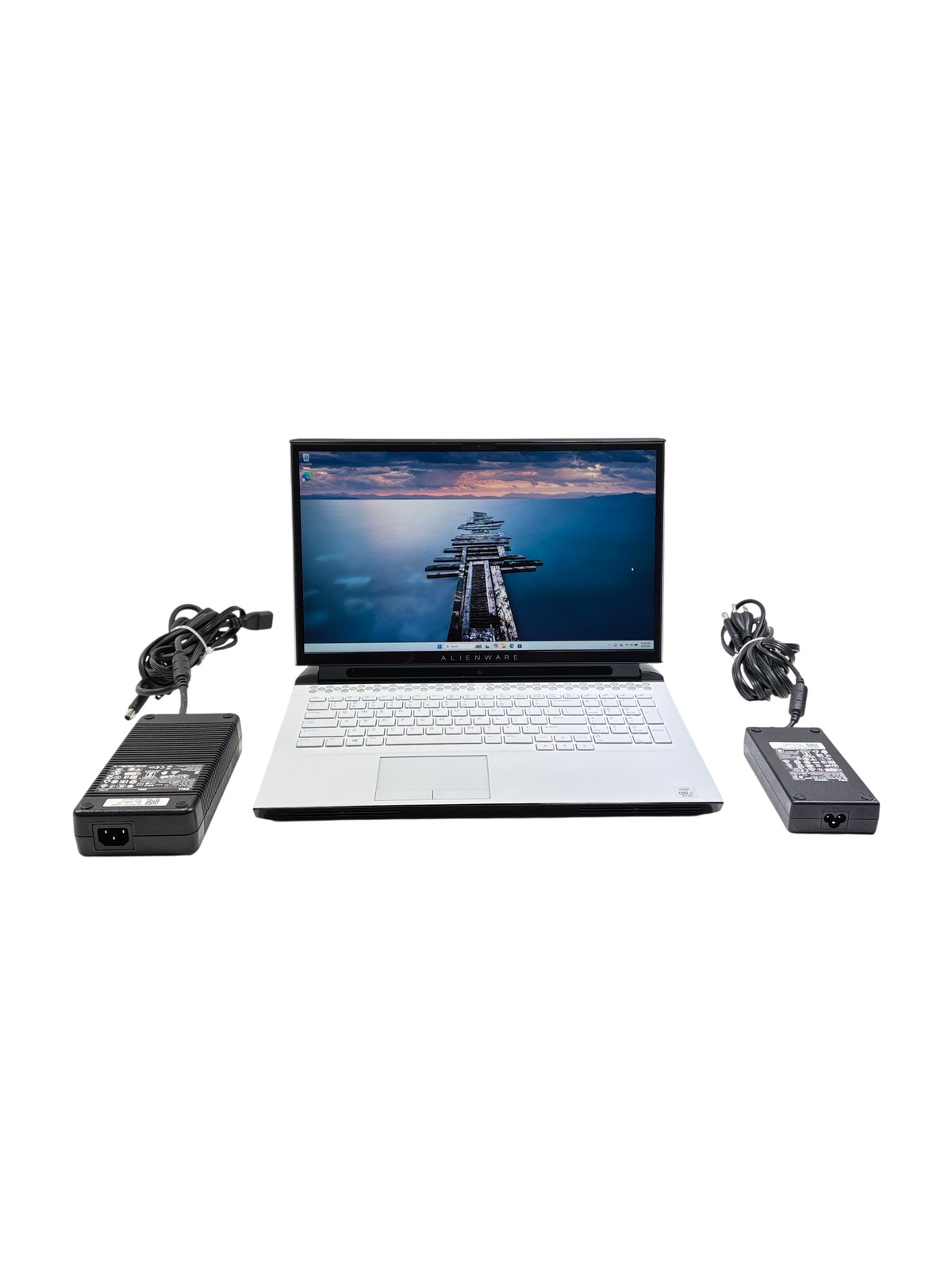 Alienware Area-51m R2 Win 11 Core i7-10700 2.9GHz 16GB RAM 512GB SSD 17.3″