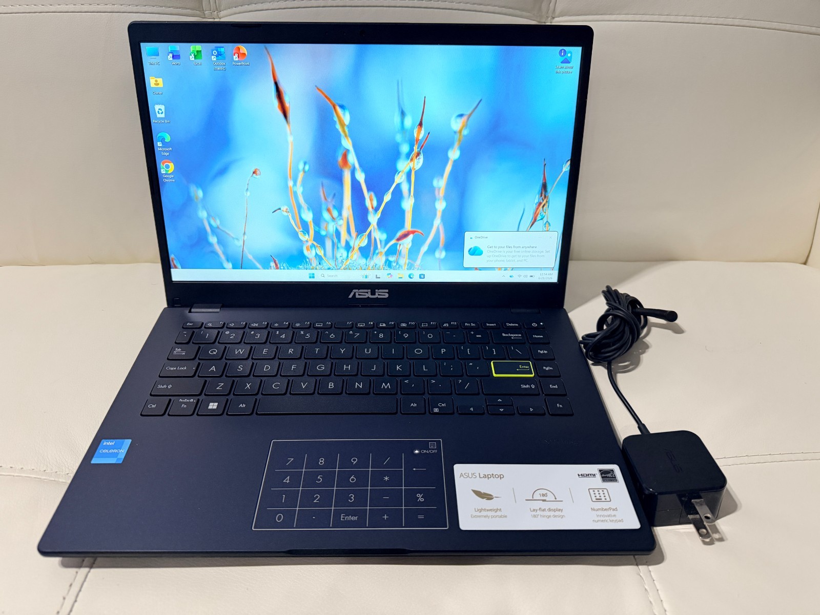 ASUS Vivobook Laptop 14″ FHD Intel N4500 4GB DDR4 128G EMMC + Wireless Mouse