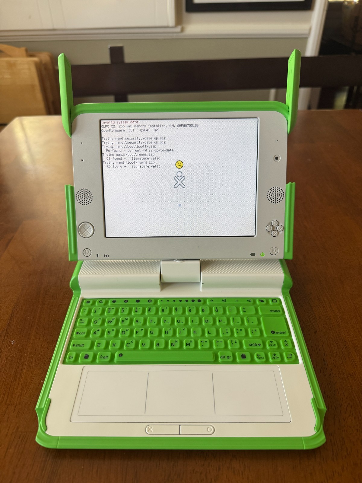 OLPC XO-1 Kids Laptop Computer – One Laptop Per Child (Green) – Tested