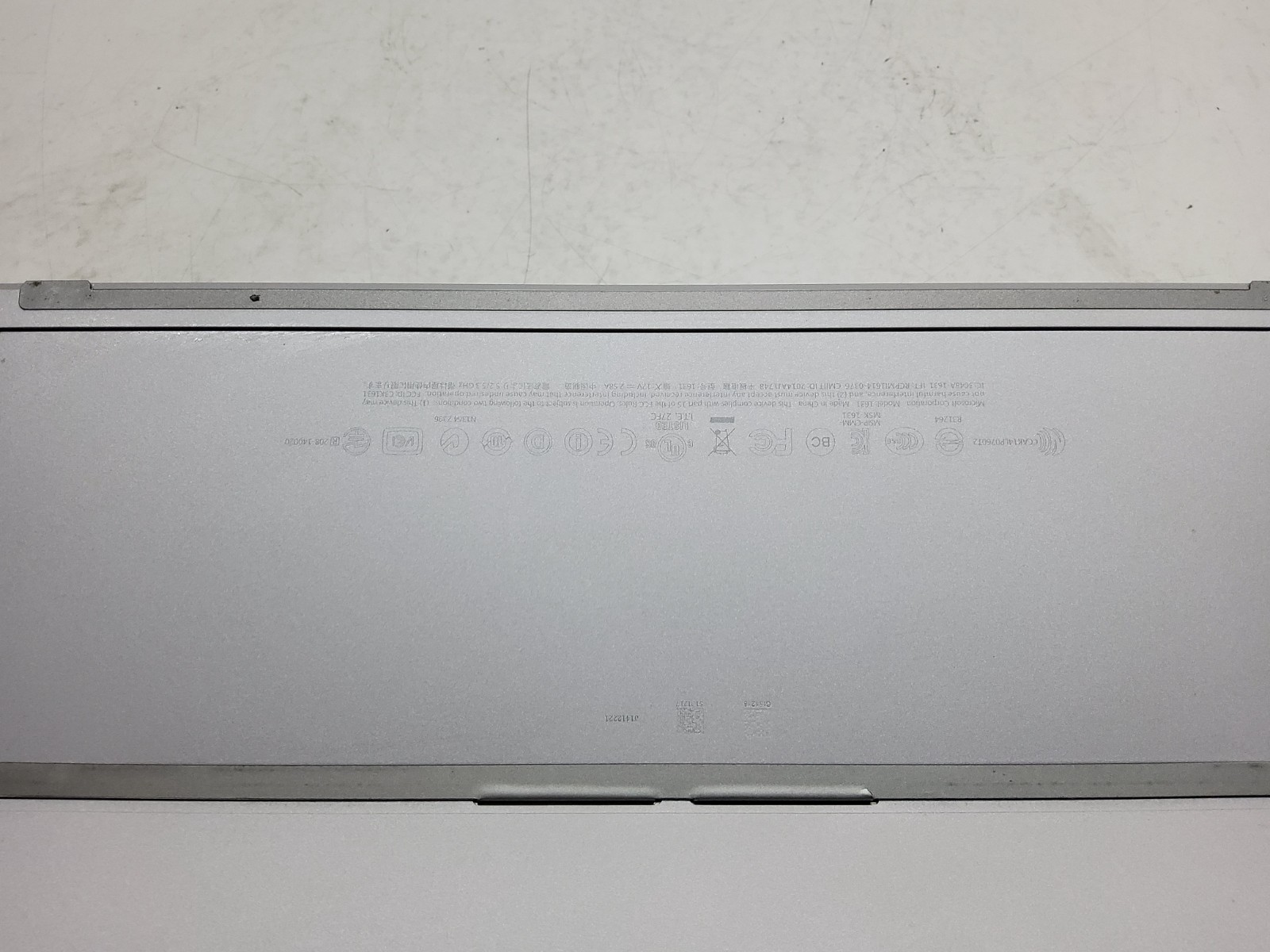 Microsoft Surface Pro 1631 Intel Core i7-4650U 1.7GHz 8GB 512GB SSD NO OS
