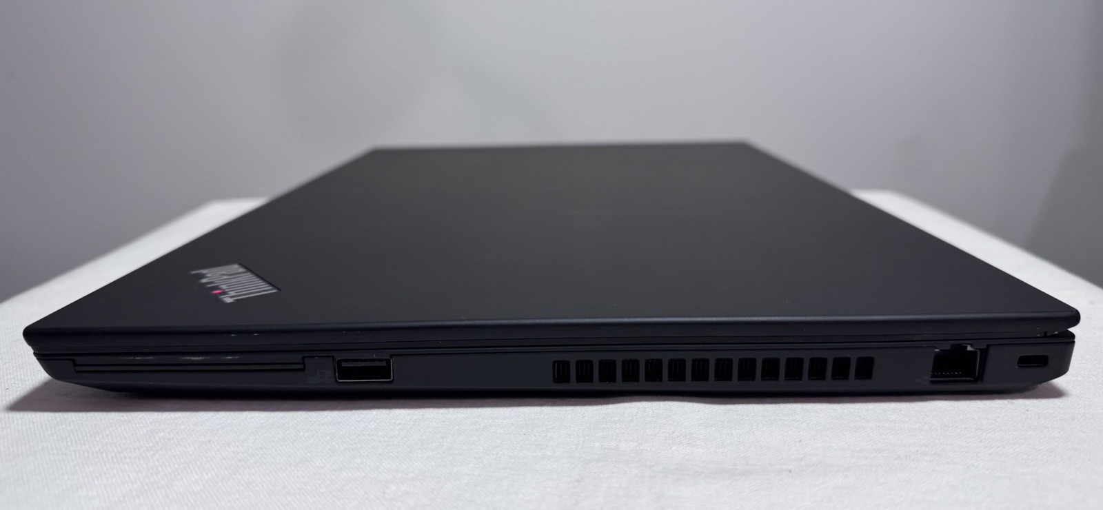 LENOVO ThinkPad T590 i7 8GB RAM 512GB SSD WIN11P 15.6″
