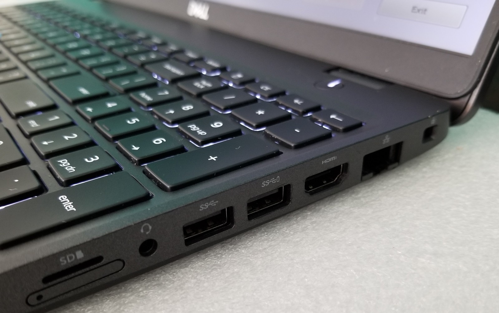 Dell Precision 3541 15″ Intel i7-9750H 16GB DDR4 Quadro P620 | No SSD | *READ*
