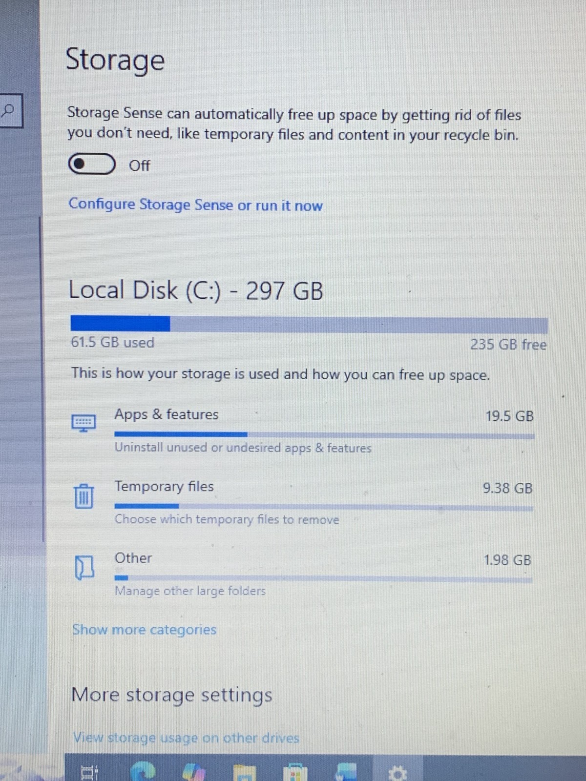 Dell Latitude 3560 laptop 8gb RAM 298gb HDD Windows 10 Pro 15.6” screen