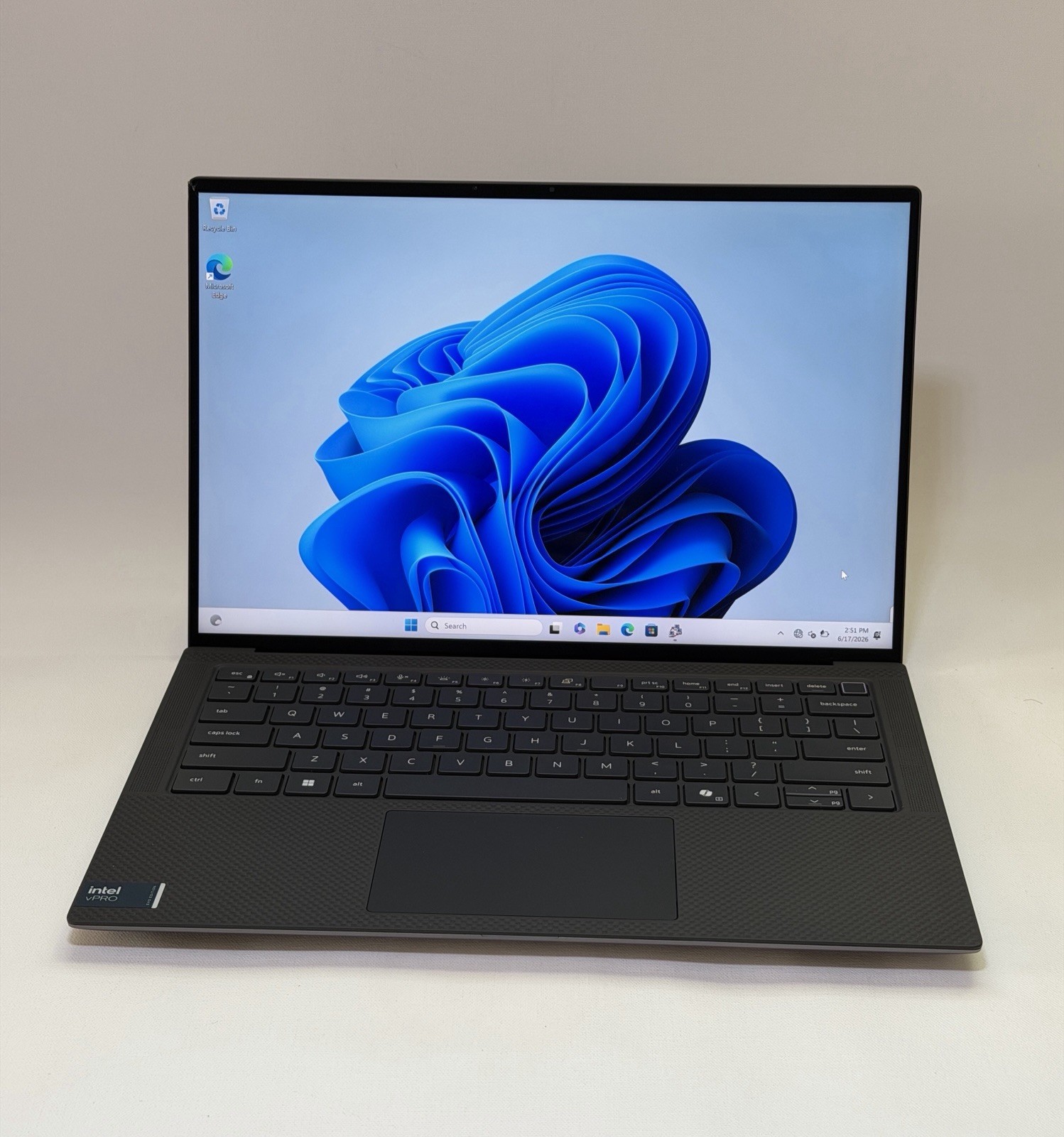 Dell Precision 5490 QHD+ Ultra 7 165H 32GB 1TB RTX 1000 Ada Intel Arc | DESCRIP