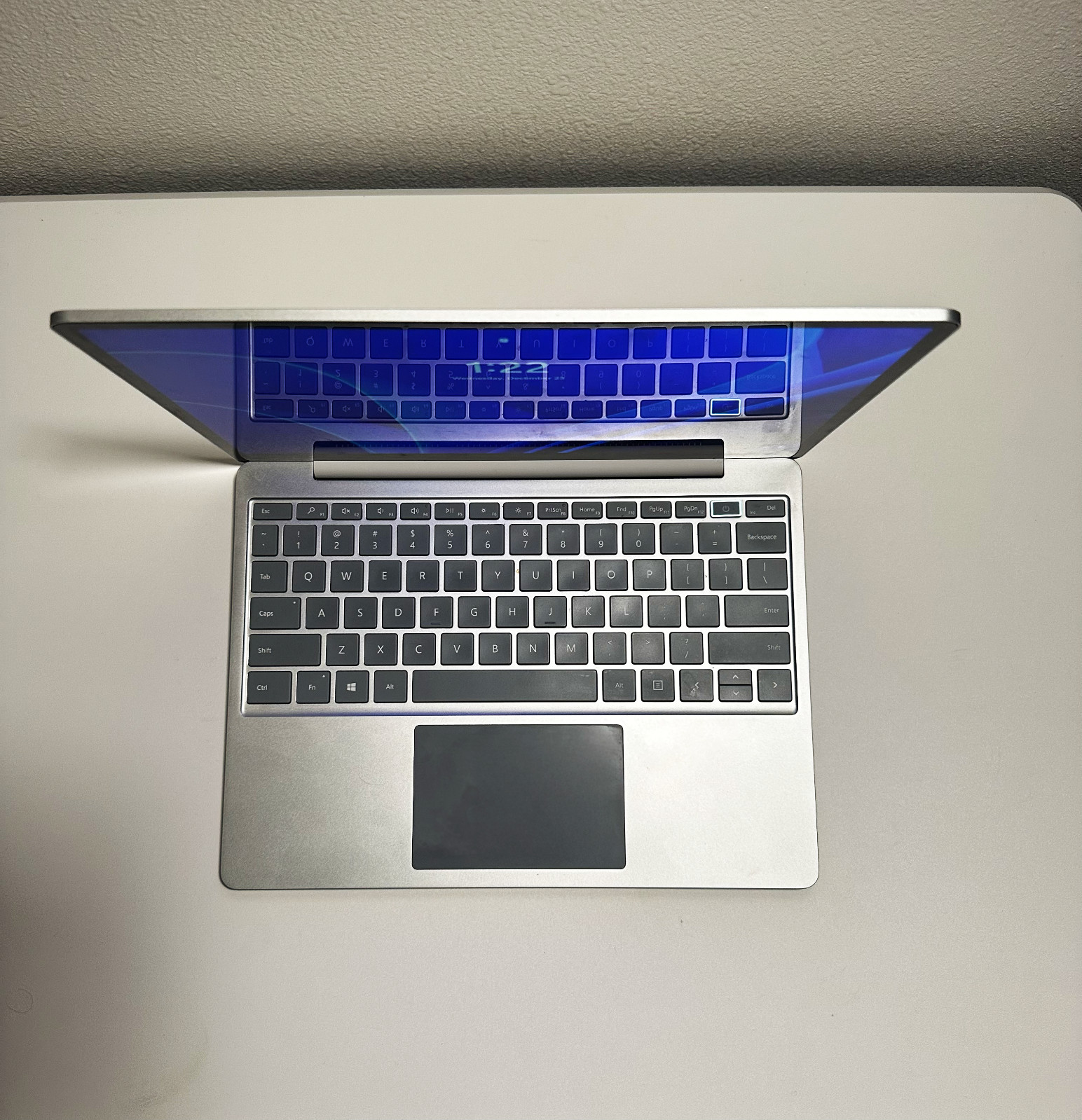 Microsoft Surface Laptop GO 3 – Intel i5, 8GB RAM, 12.4in, GREAT CONDITION