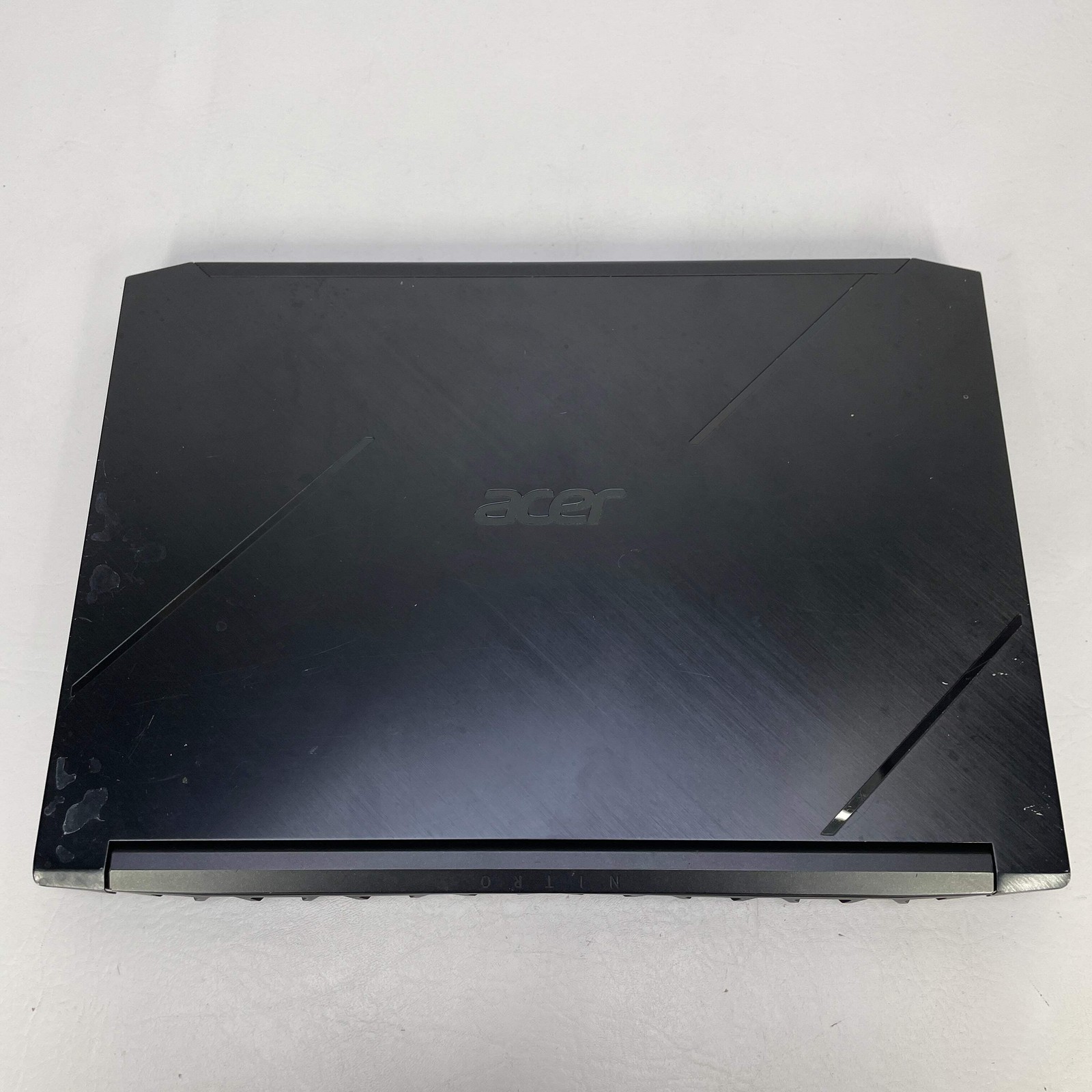 Broken Acer Nitro 7 9G78EID 15.6″ i7-9750H 2.59 8GB RAM 256GB SSD GeForce GTX 10