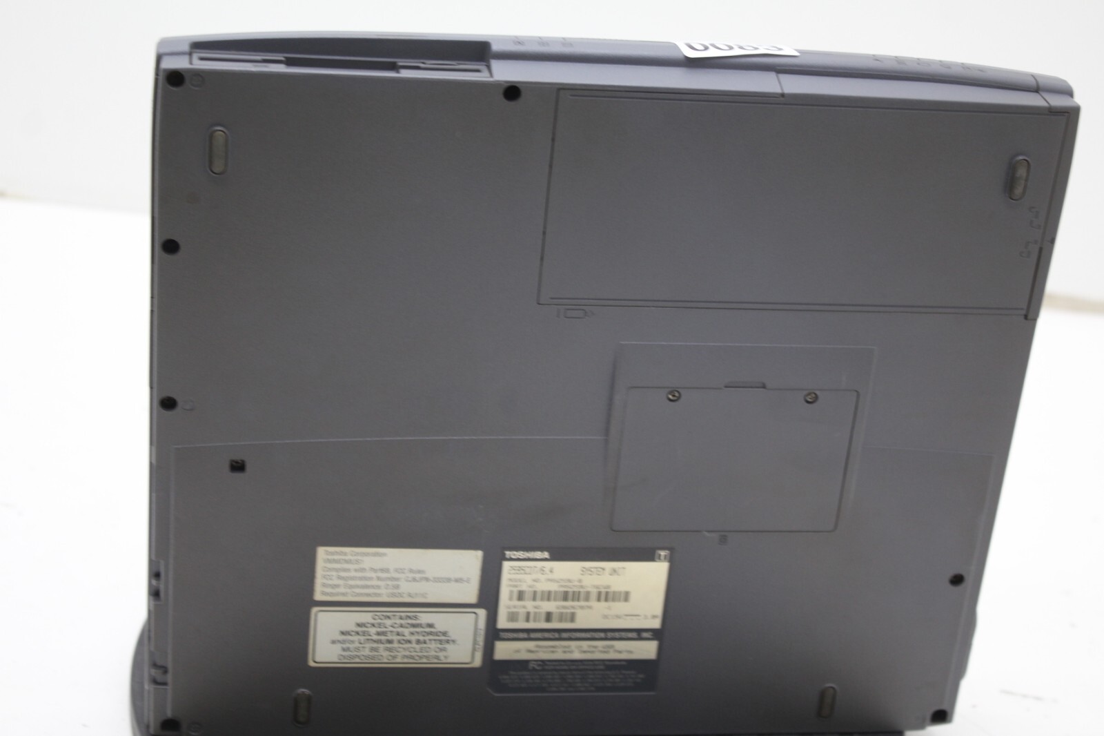 Toshiba Satellite 2595CDT Laptop Intel Celeron MMX 64MB Ram No HDD Bad Battery