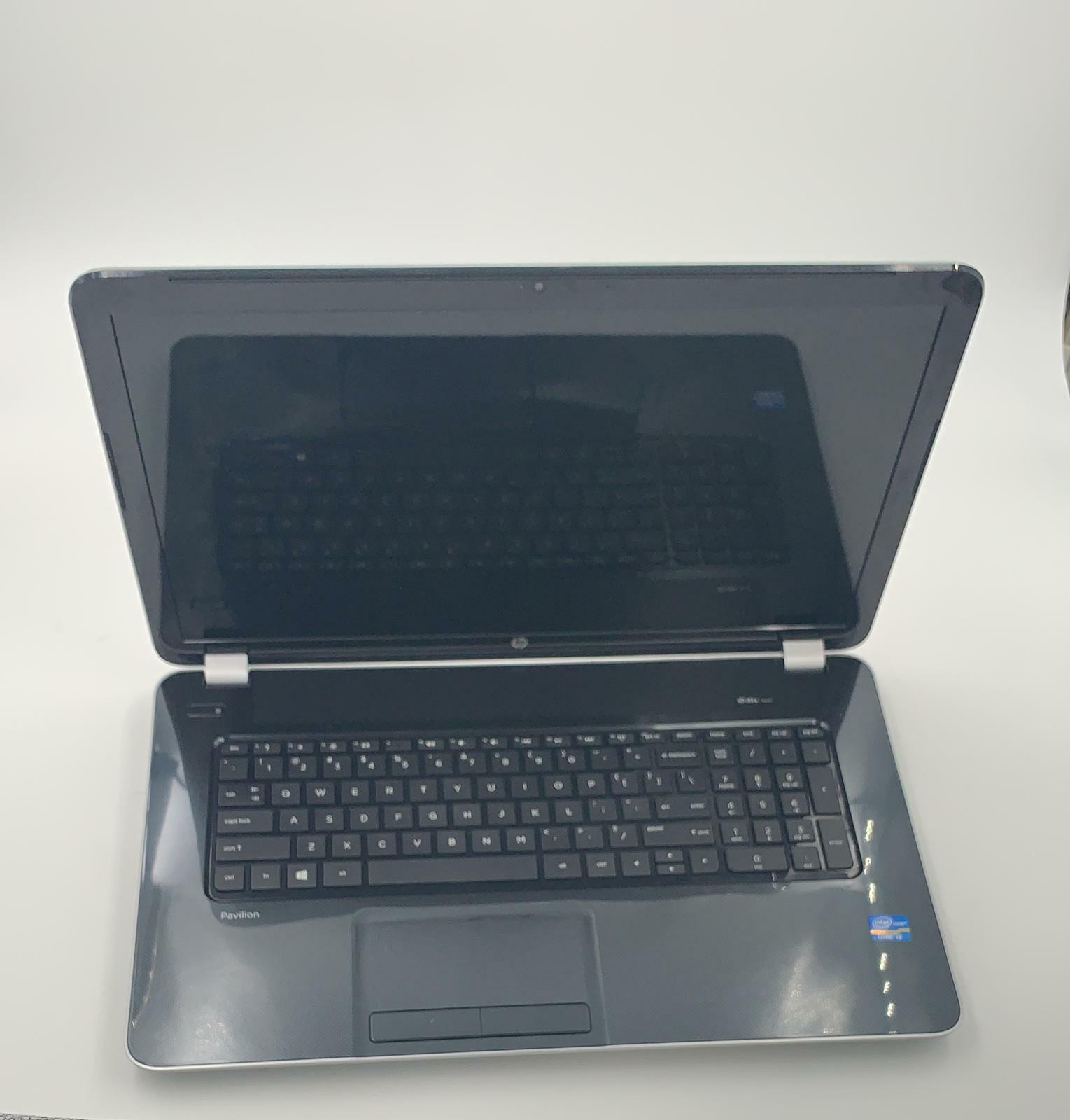 HP Pavilion 17-E117DX 8 GB RAM, 650 GB HDD, CORE I3