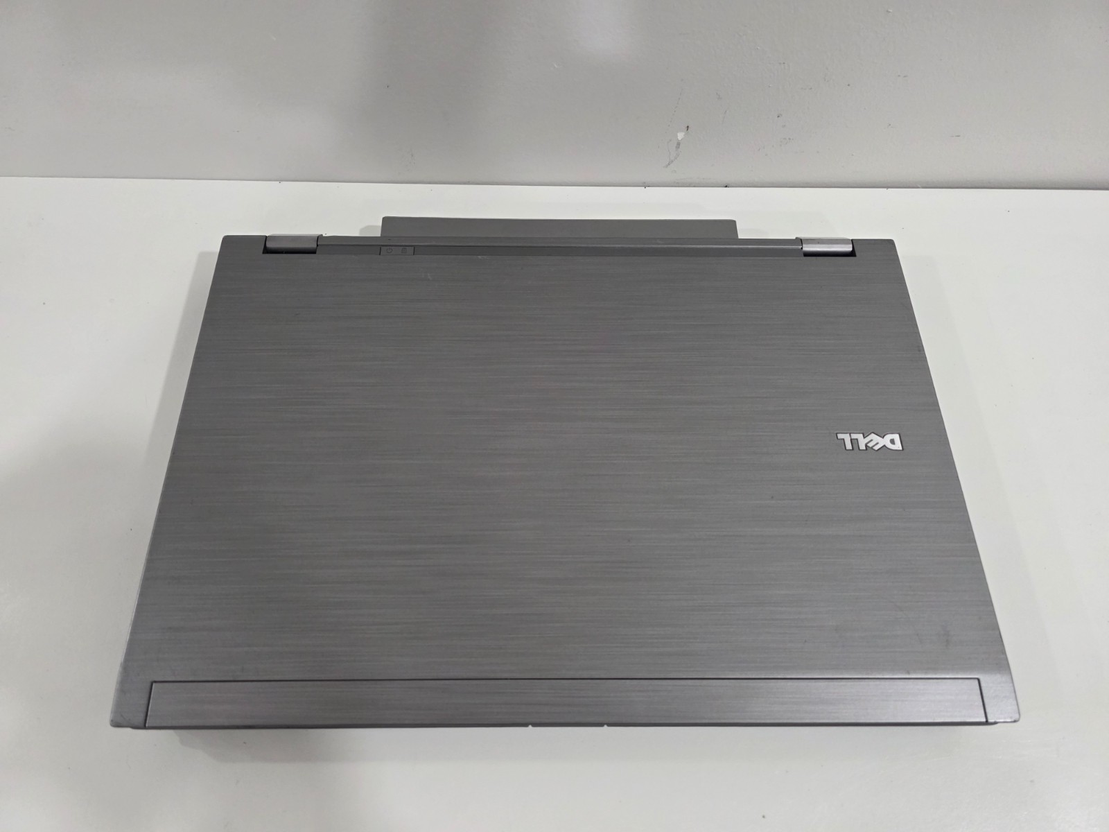 Dell Latitude E6510 Intel Core i5 CPU M 520 4GB Webcam