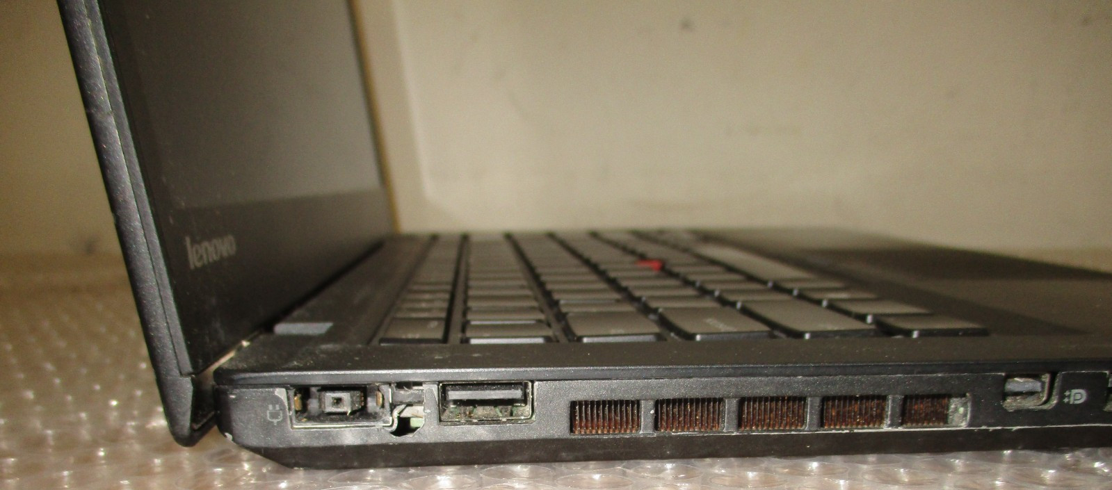 Lenovo Thinkpad T450s i7 8GB RAM 256GB SSD – READ DESCRIPTION