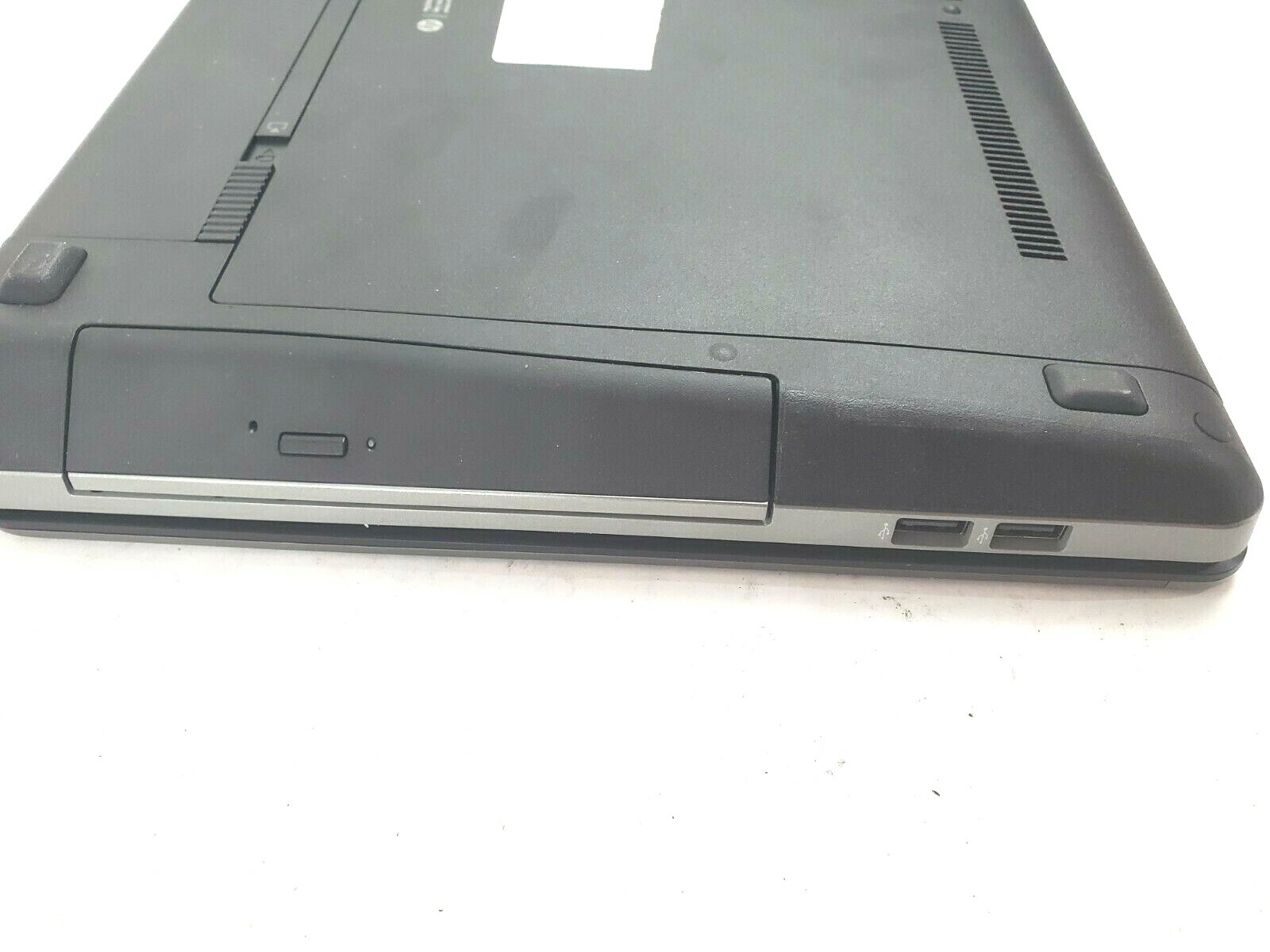 HP ProBook 4540s 15.6″ Core i5-3210M 2.50GHz No RAM No HDD